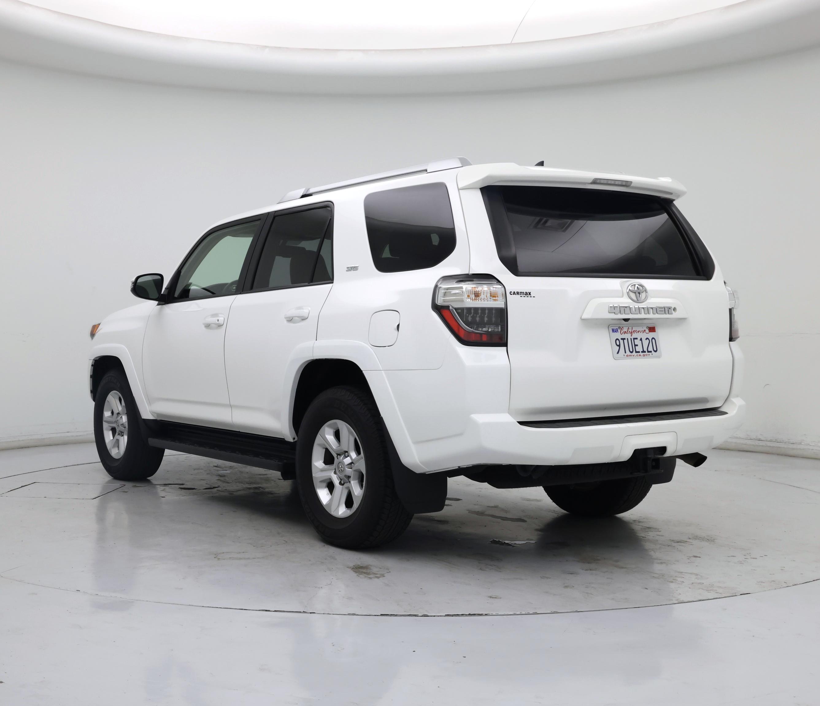 Thumbnail: 2015 Toyota 4Runner - 2