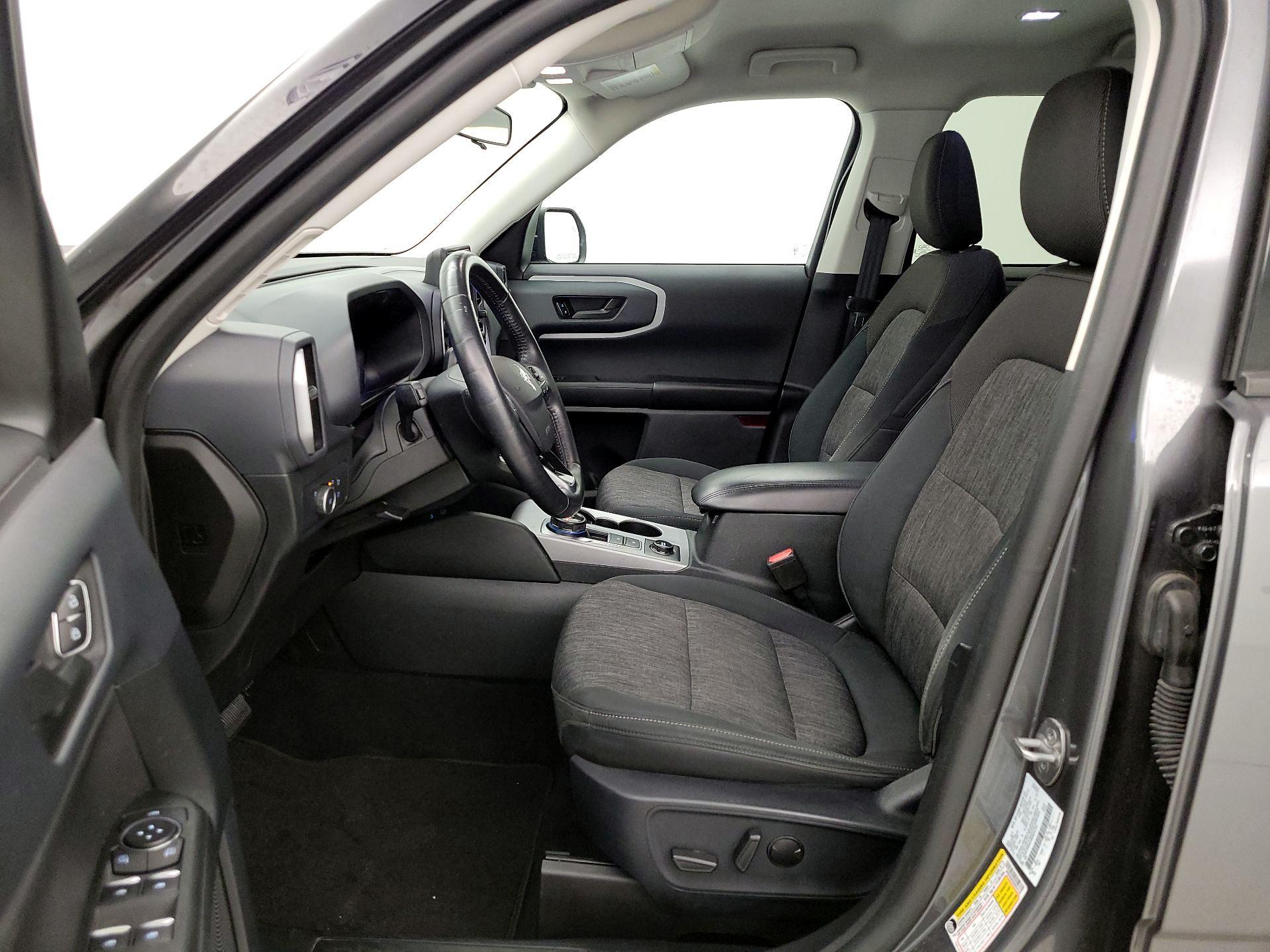 Thumbnail: 2021 Ford Bronco Sport - 9