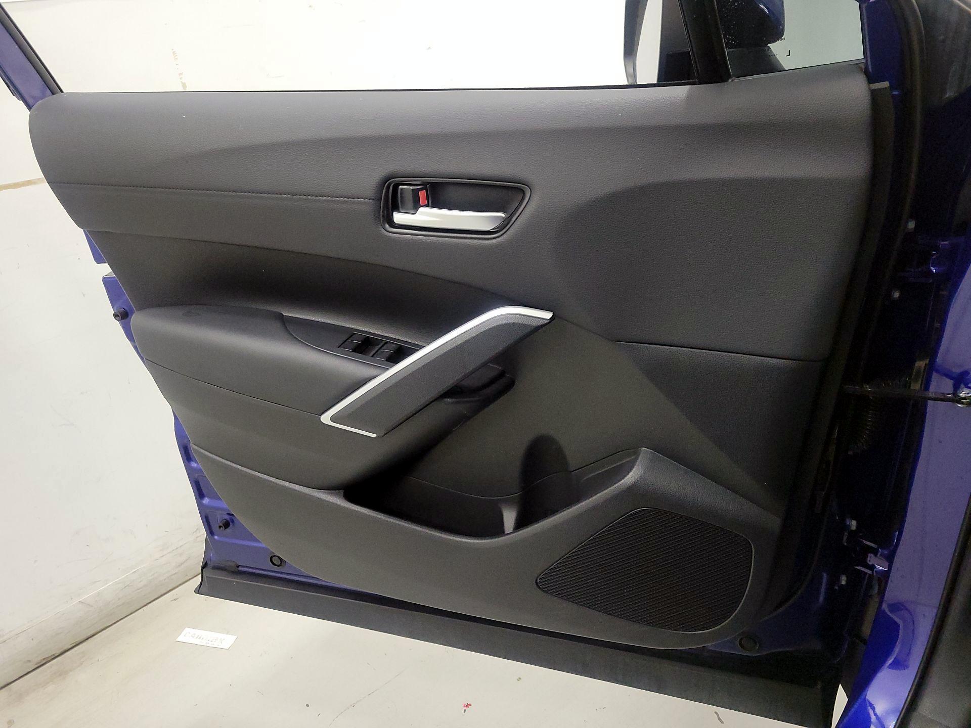 Thumbnail: 2023 Toyota Corolla Cross - 12