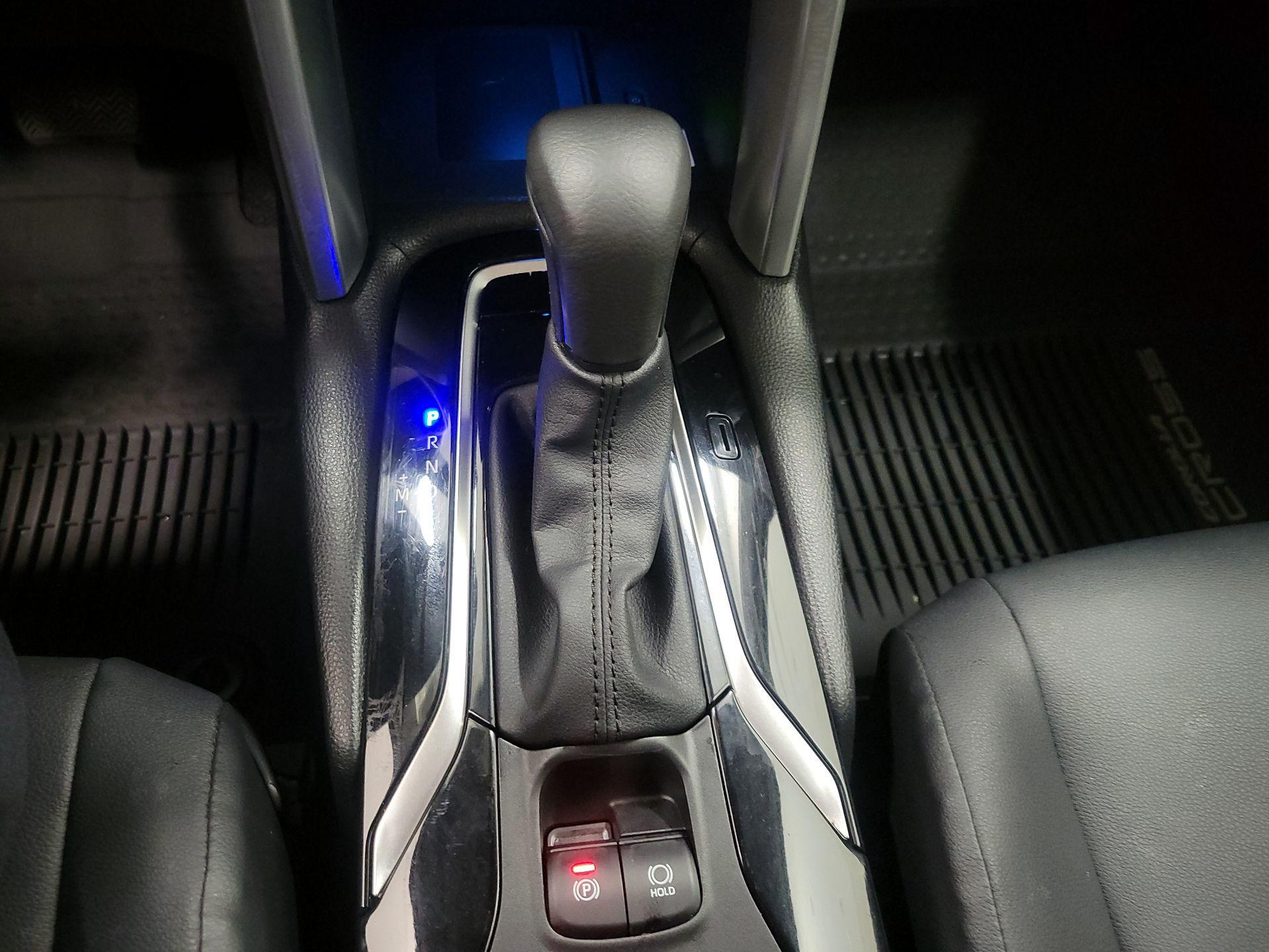 Thumbnail: 2023 Toyota Corolla Cross - 17