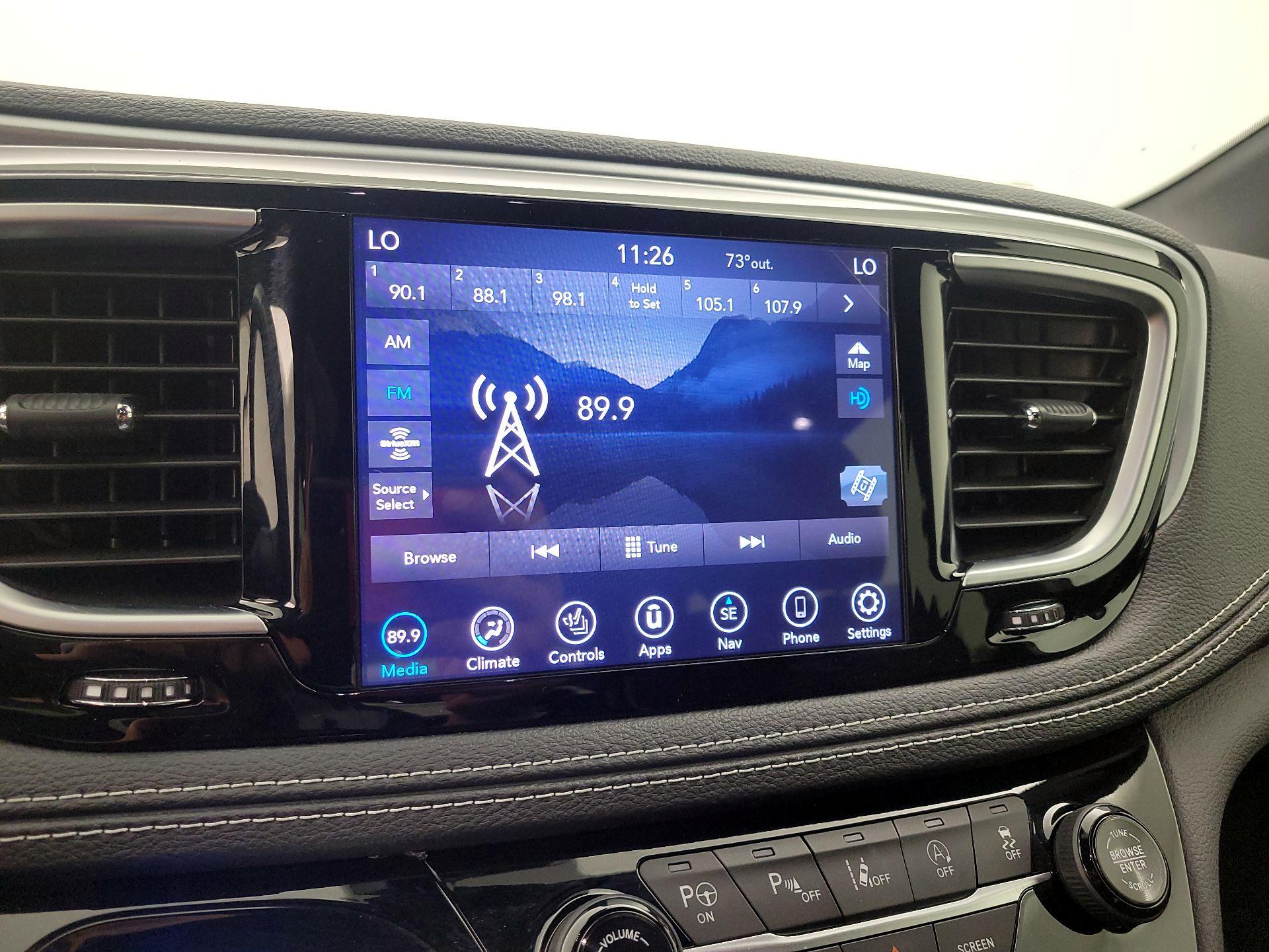 Thumbnail: 2020 Chrysler Pacifica - 16