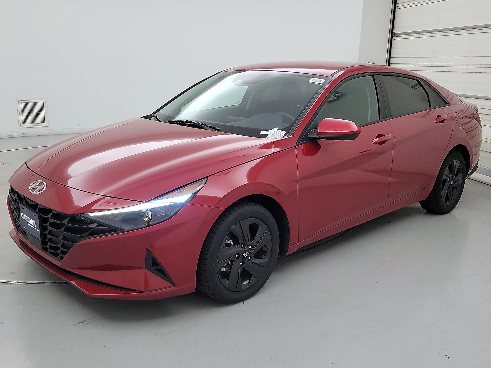 Thumbnail: 2022 Hyundai Elantra - 3