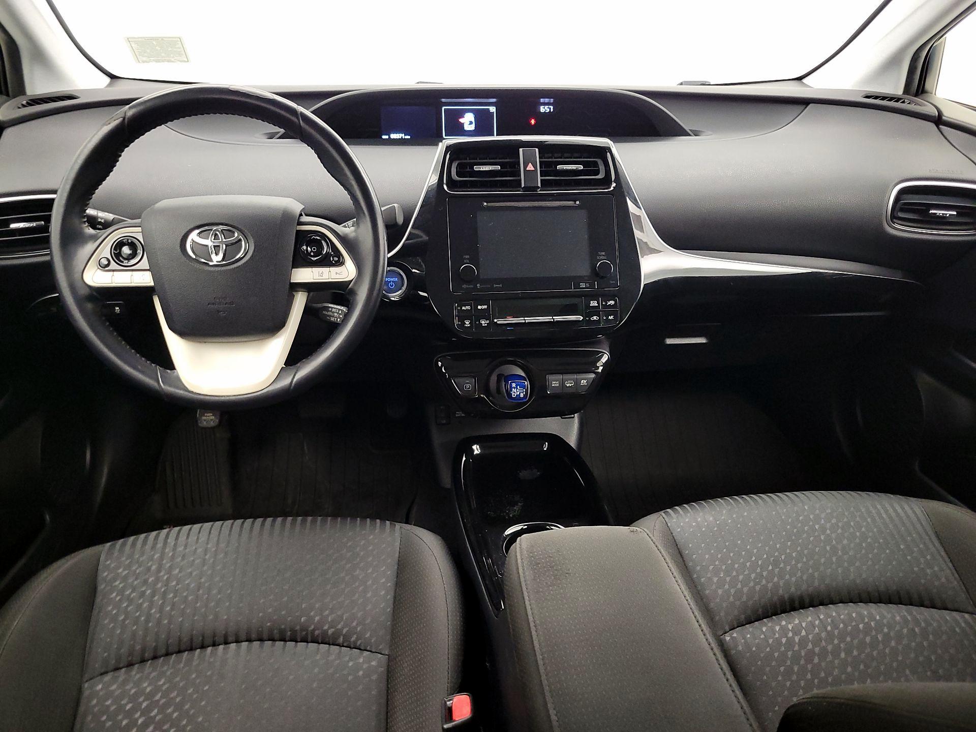 Thumbnail: 2019 Toyota Prius Prime - 9