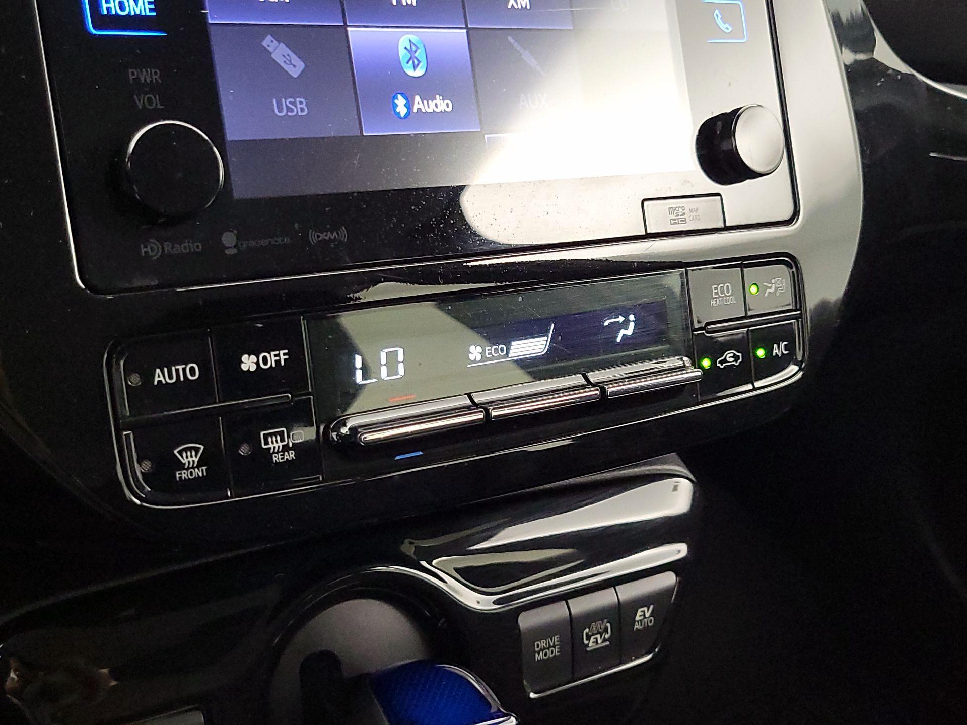 Thumbnail: 2019 Toyota Prius Prime - 16