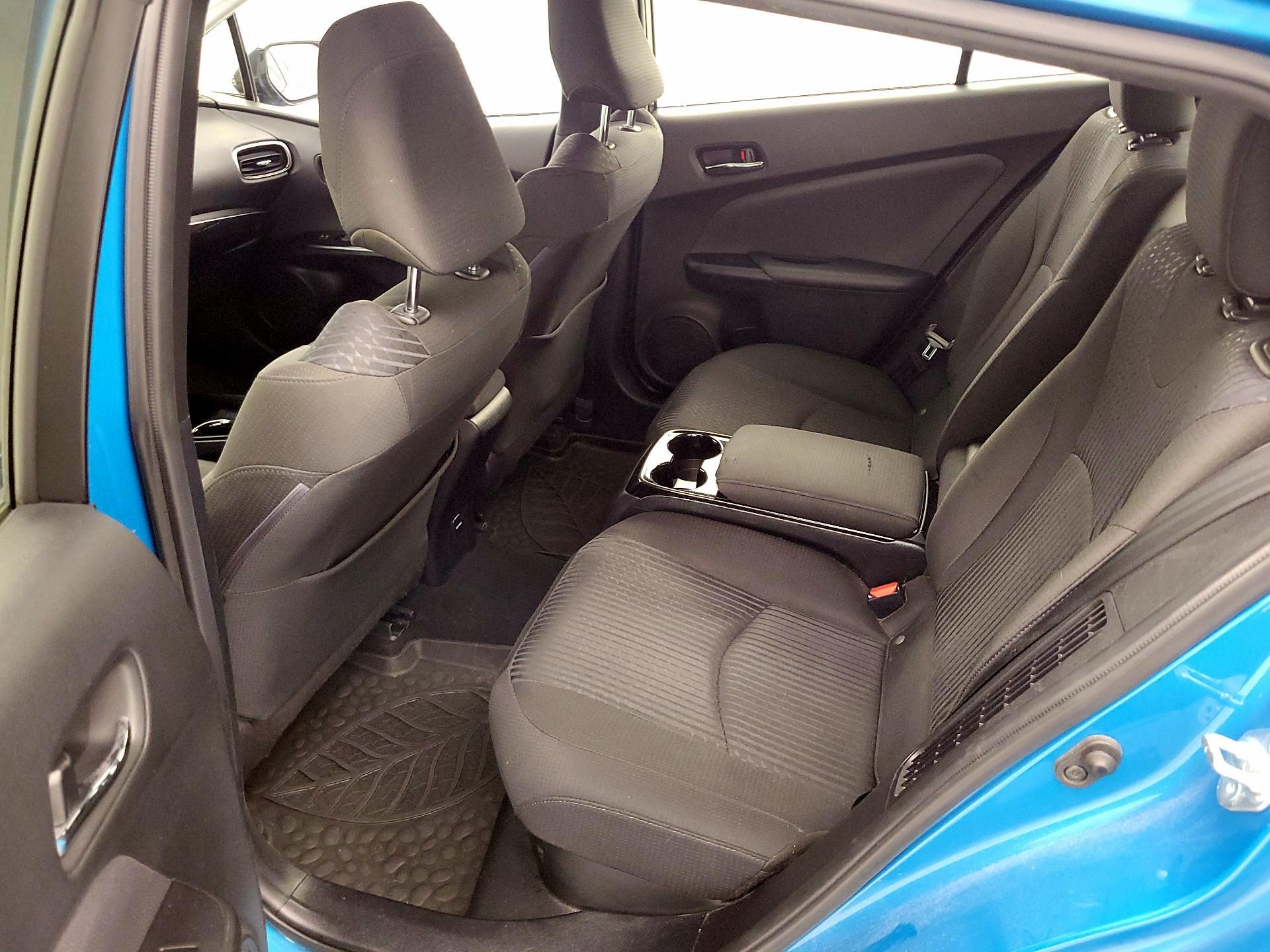 Thumbnail: 2019 Toyota Prius Prime - 18