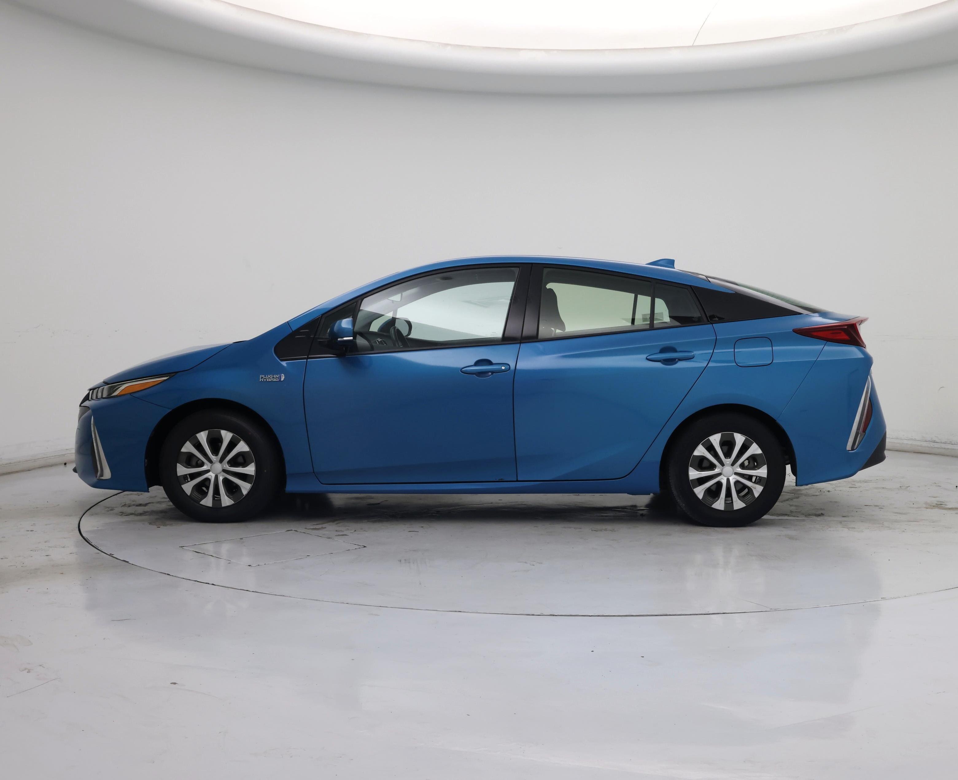 Thumbnail: 2019 Toyota Prius Prime - 3