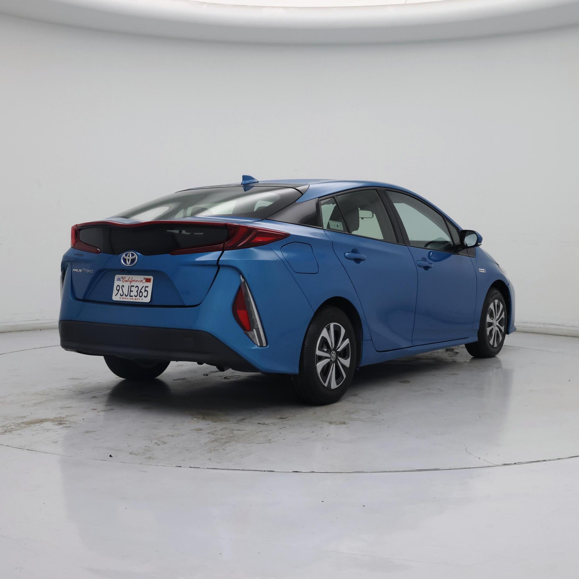 Thumbnail: 2019 Toyota Prius Prime - 8