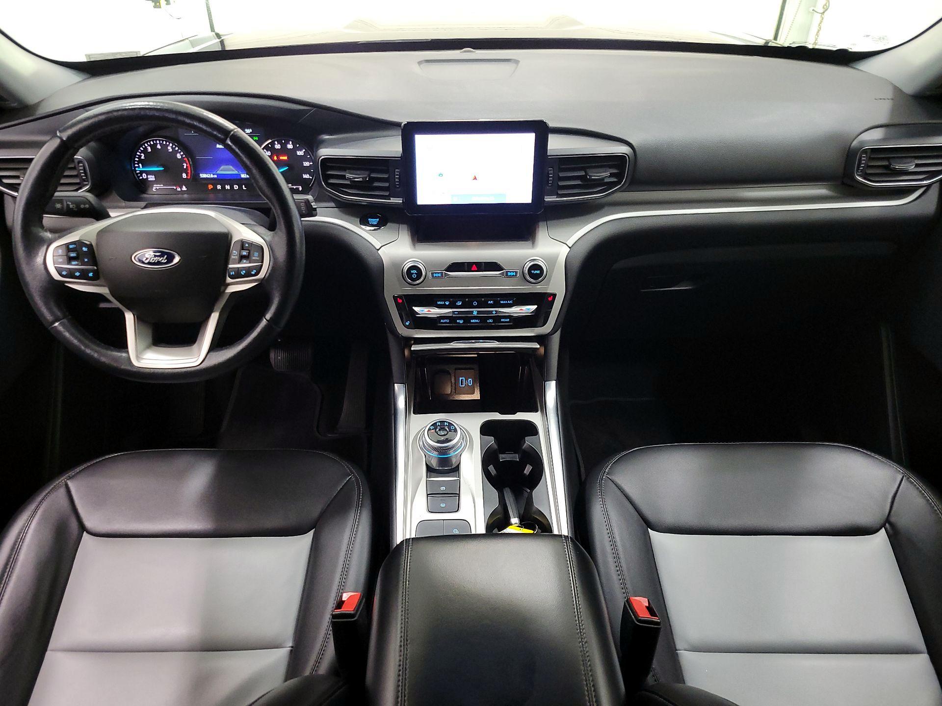 Thumbnail: 2022 Ford Explorer - 9