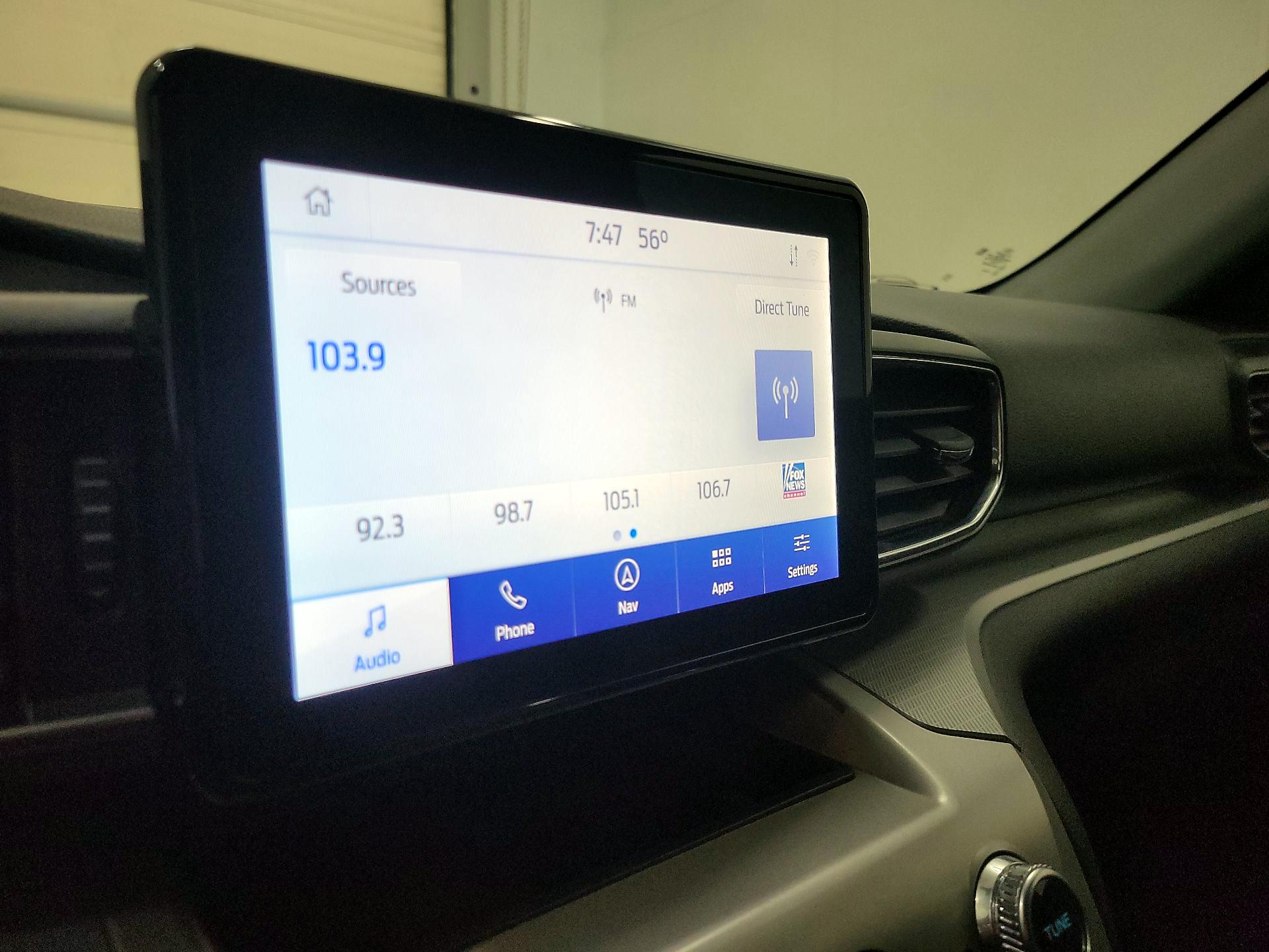 Thumbnail: 2022 Ford Explorer - 16