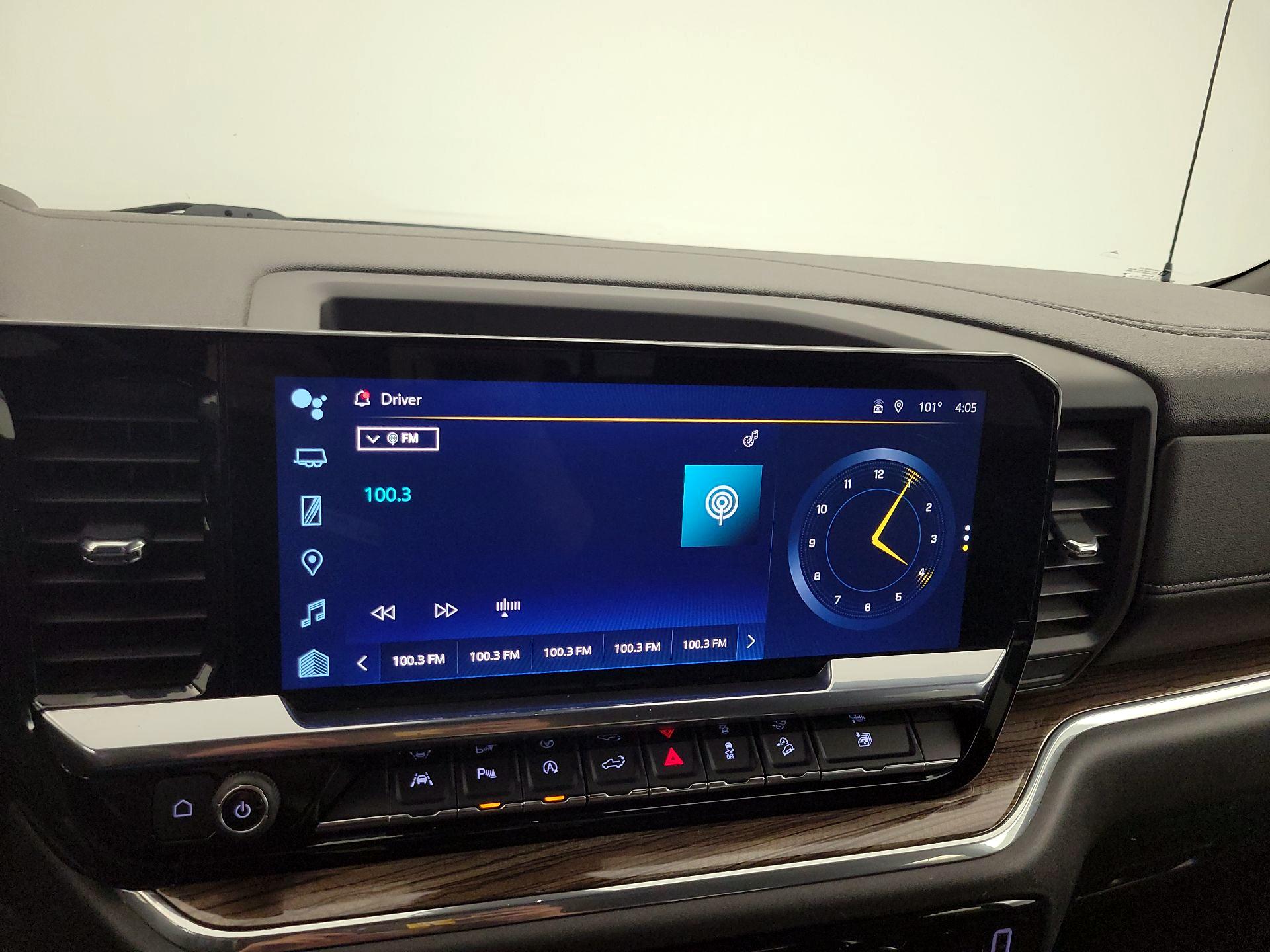 Thumbnail: 2023 Chevrolet Silverado 1500 - 16