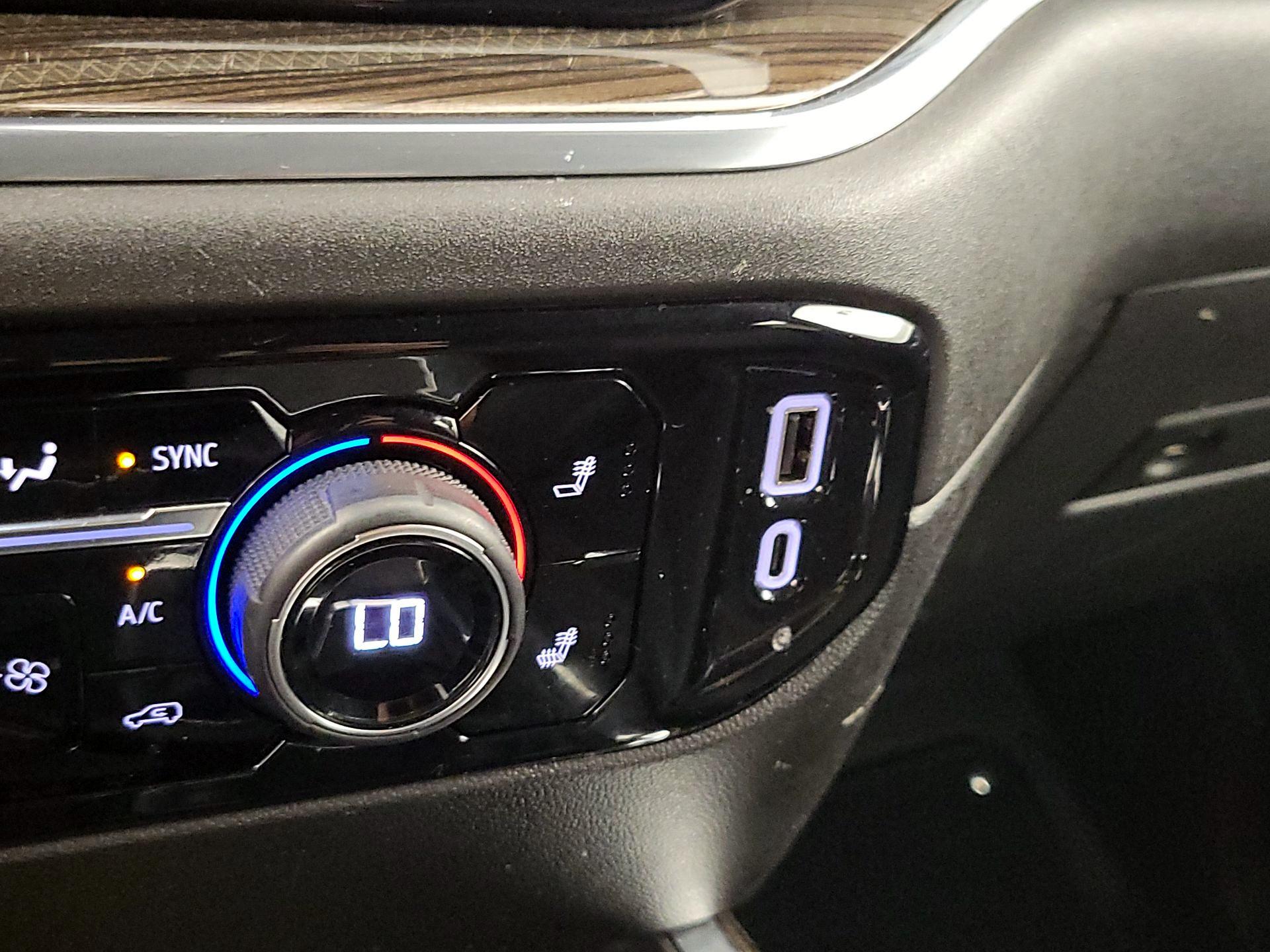 Thumbnail: 2023 Chevrolet Silverado 1500 - 19