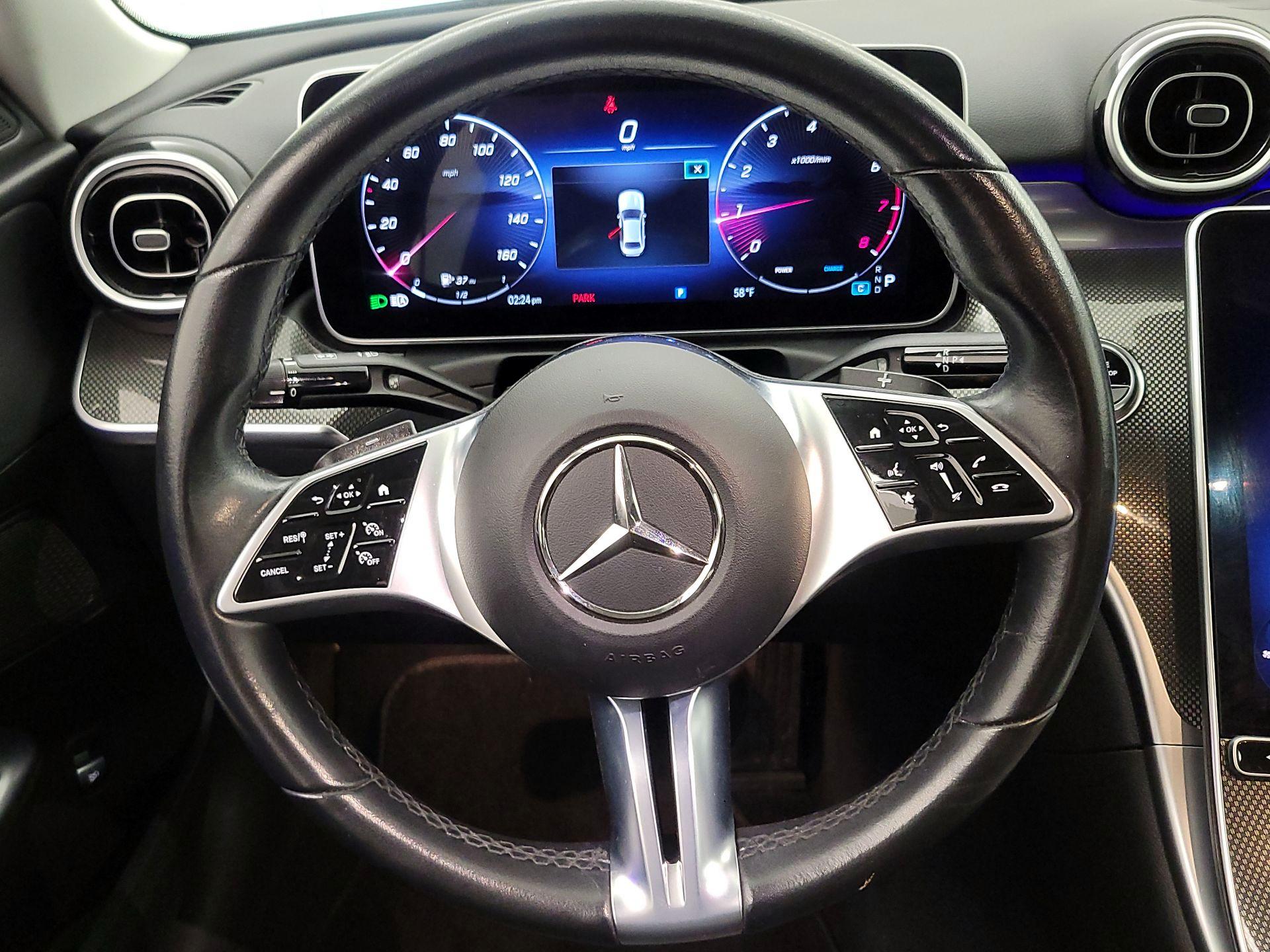 Thumbnail: 2023 Mercedes-Benz C-Class - 10