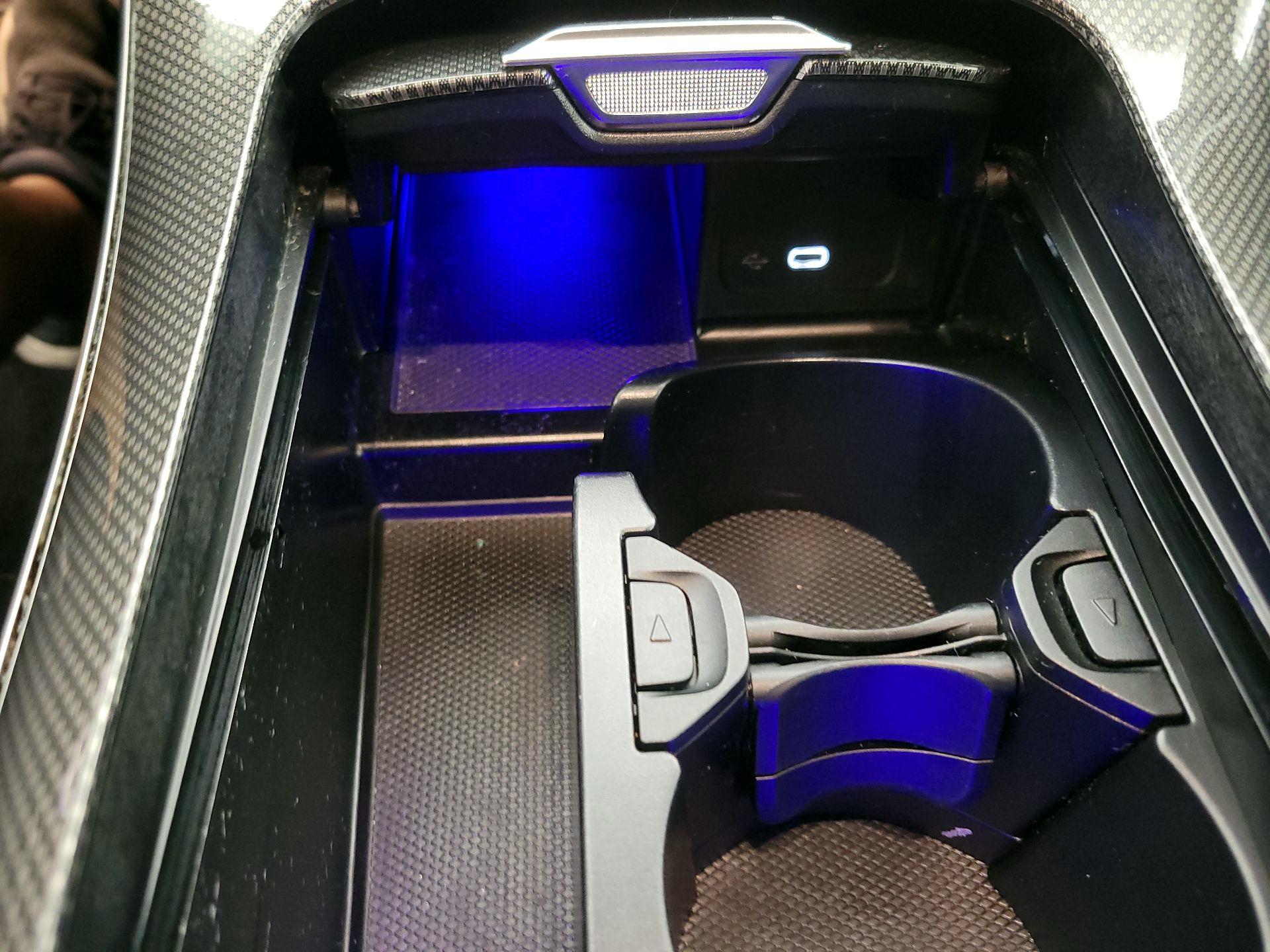 Thumbnail: 2023 Mercedes-Benz C-Class - 18