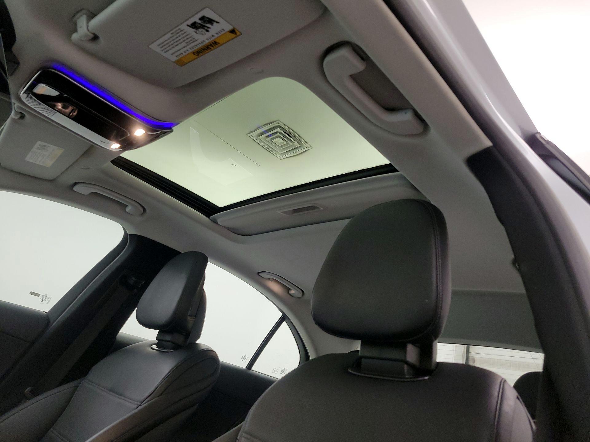 Thumbnail: 2023 Mercedes-Benz C-Class - 19