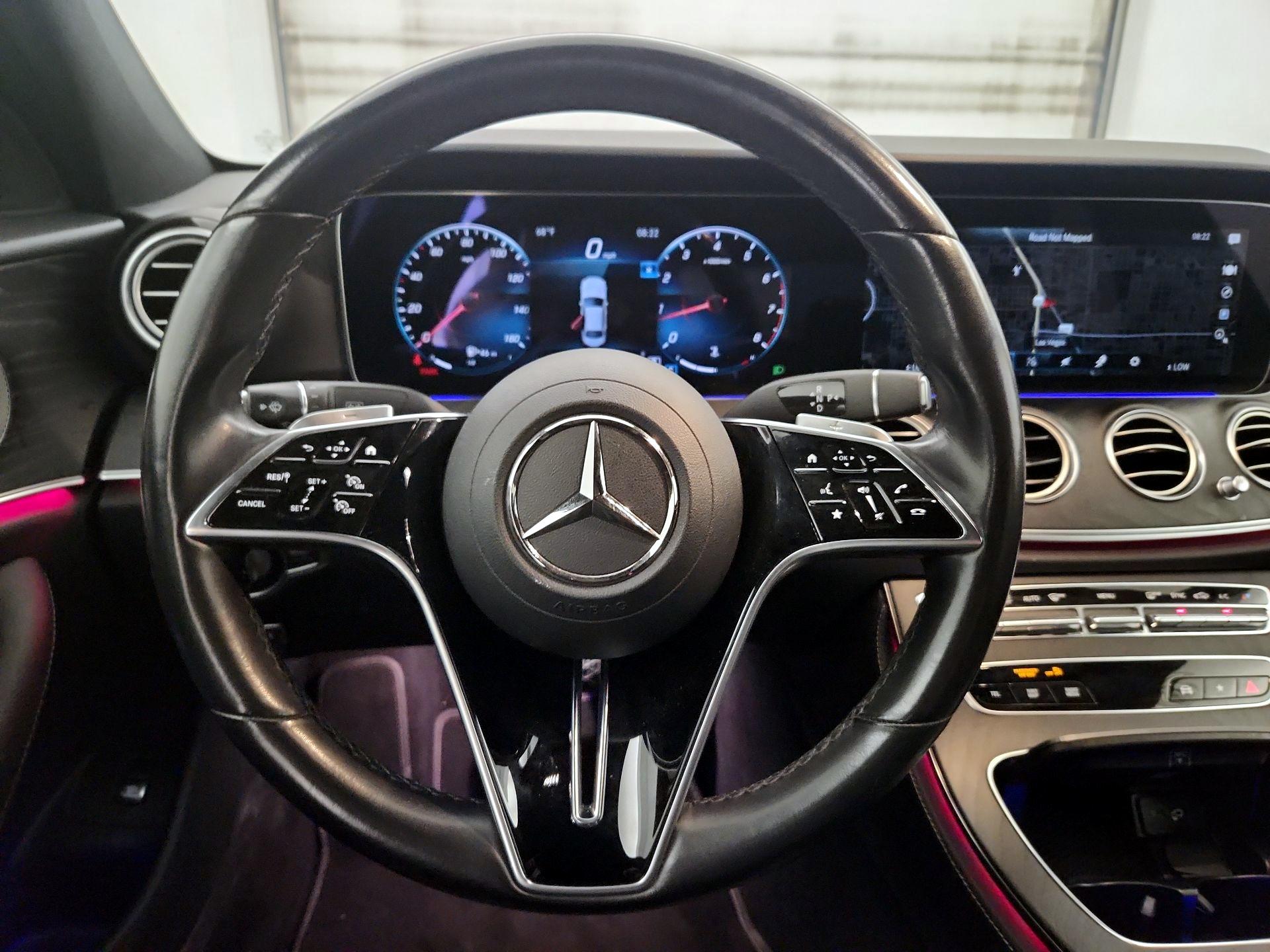 Thumbnail: 2022 Mercedes-Benz E-Class - 10