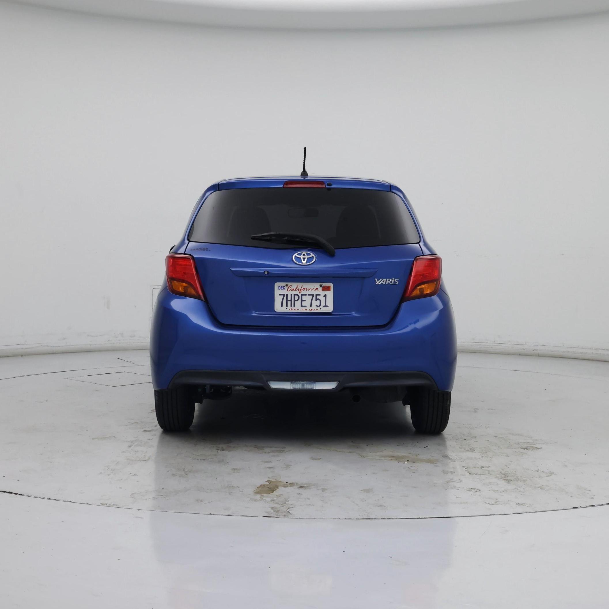 Thumbnail: 2015 Toyota Yaris - 6