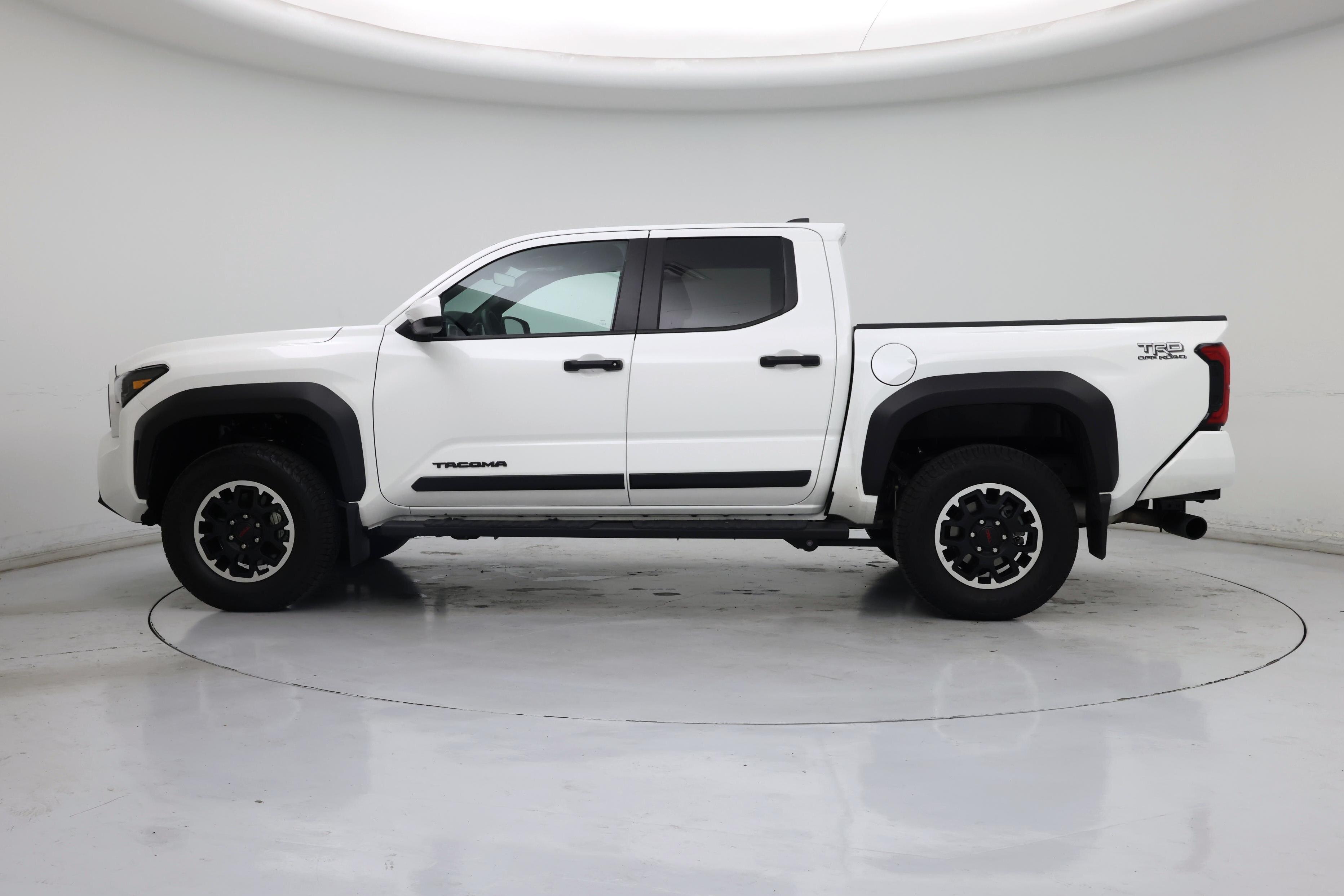 Thumbnail: 2025 Toyota Tacoma - 3