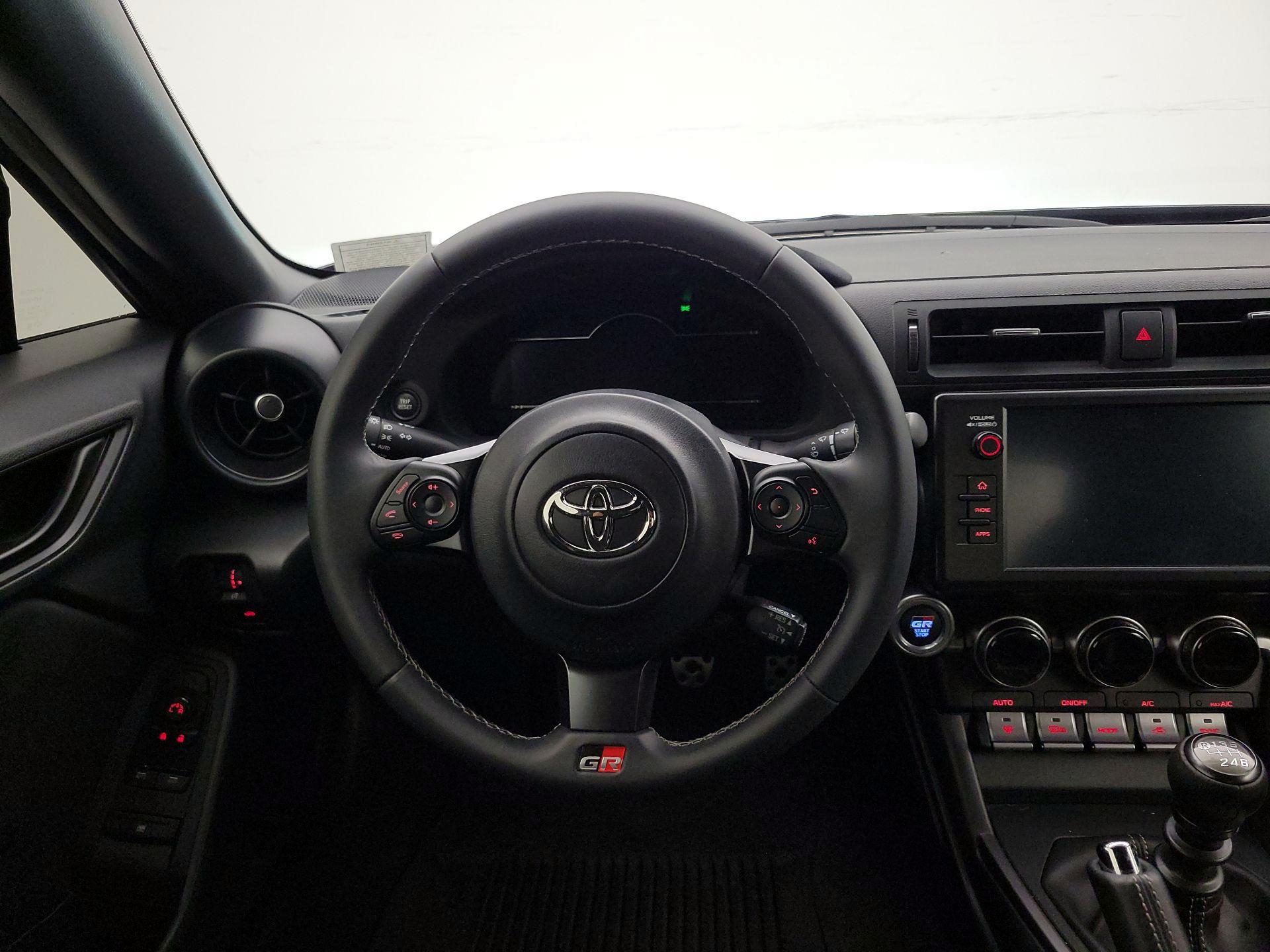 Thumbnail: 2023 Toyota GR86 - 10