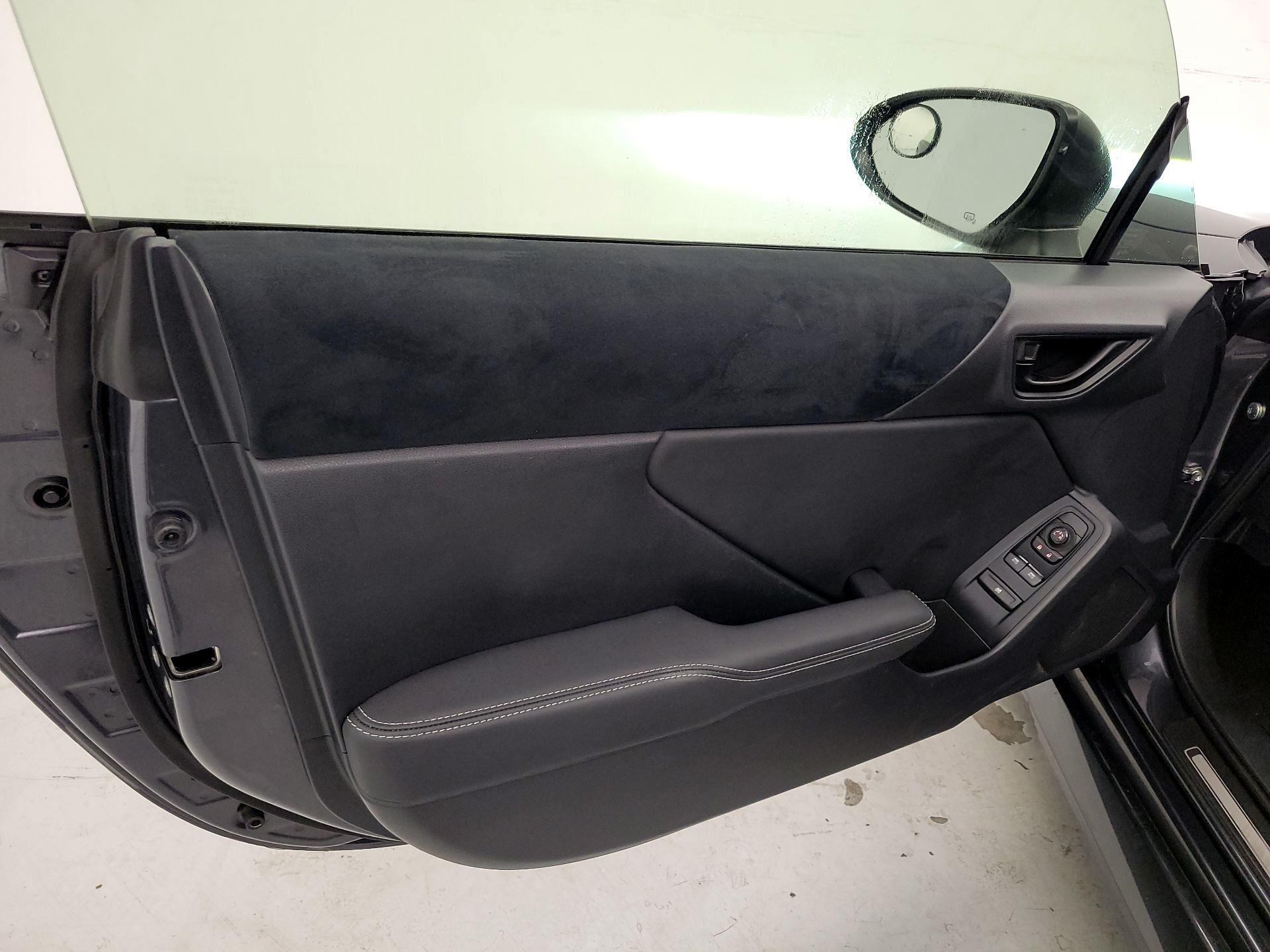 Thumbnail: 2023 Toyota GR86 - 12