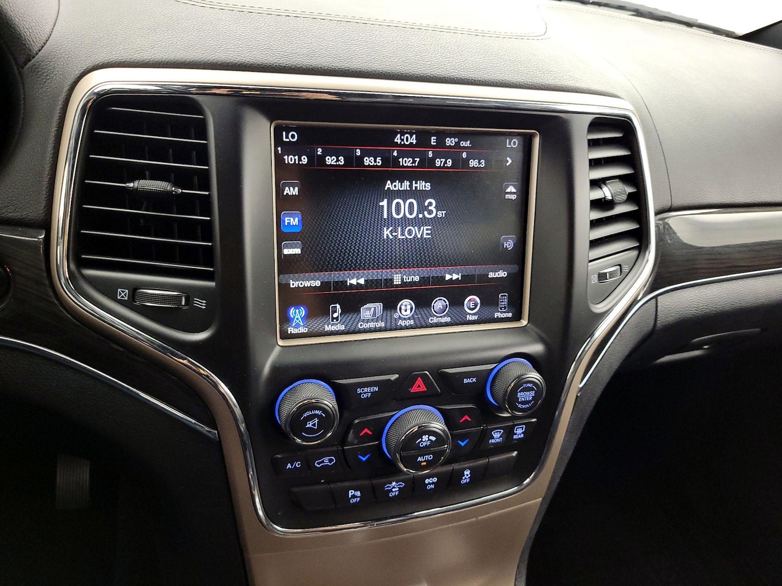 2015 Jeep Grand Cherokee Overland - Photo 17