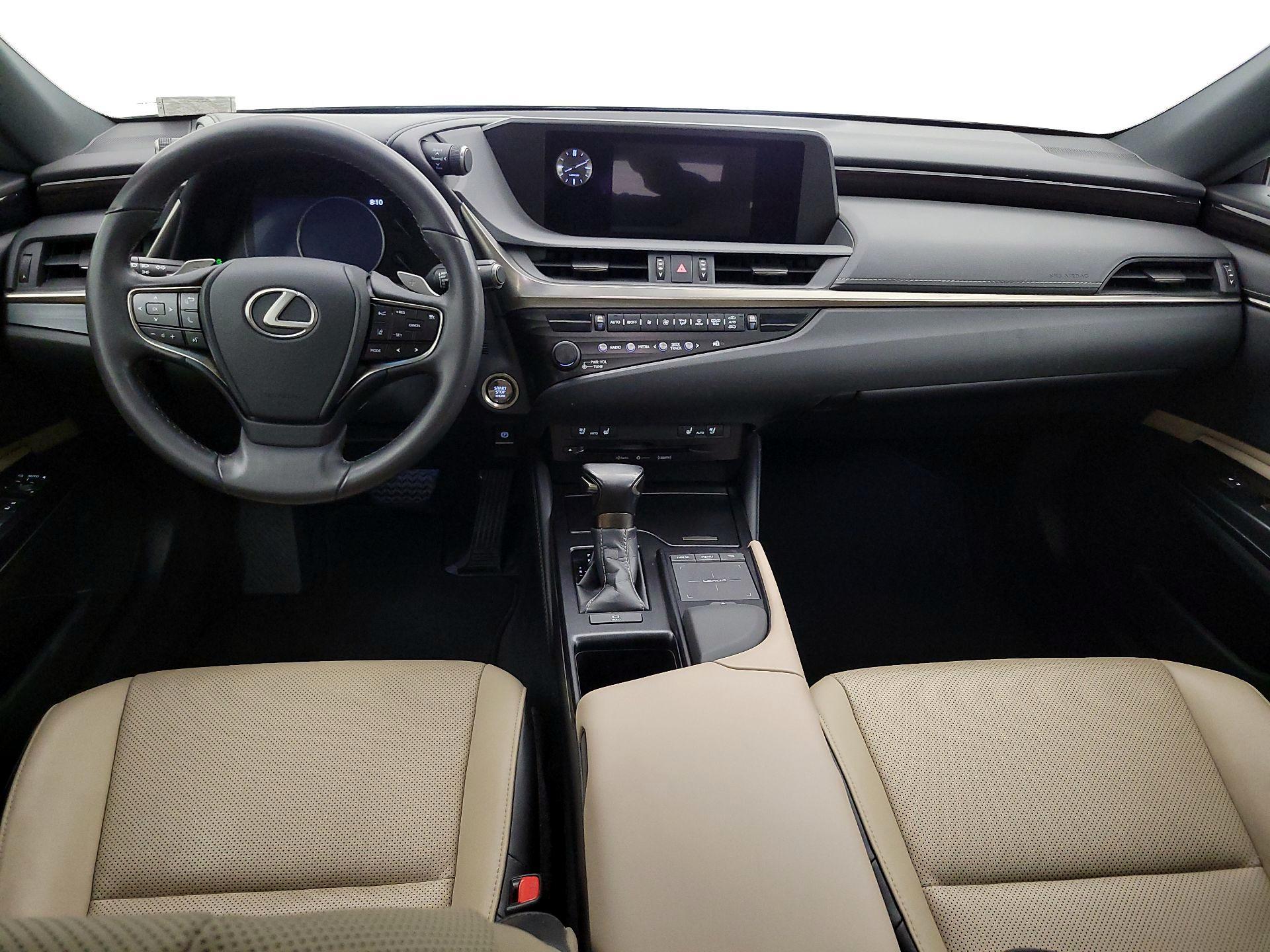 Thumbnail: 2020 Lexus ES - 9