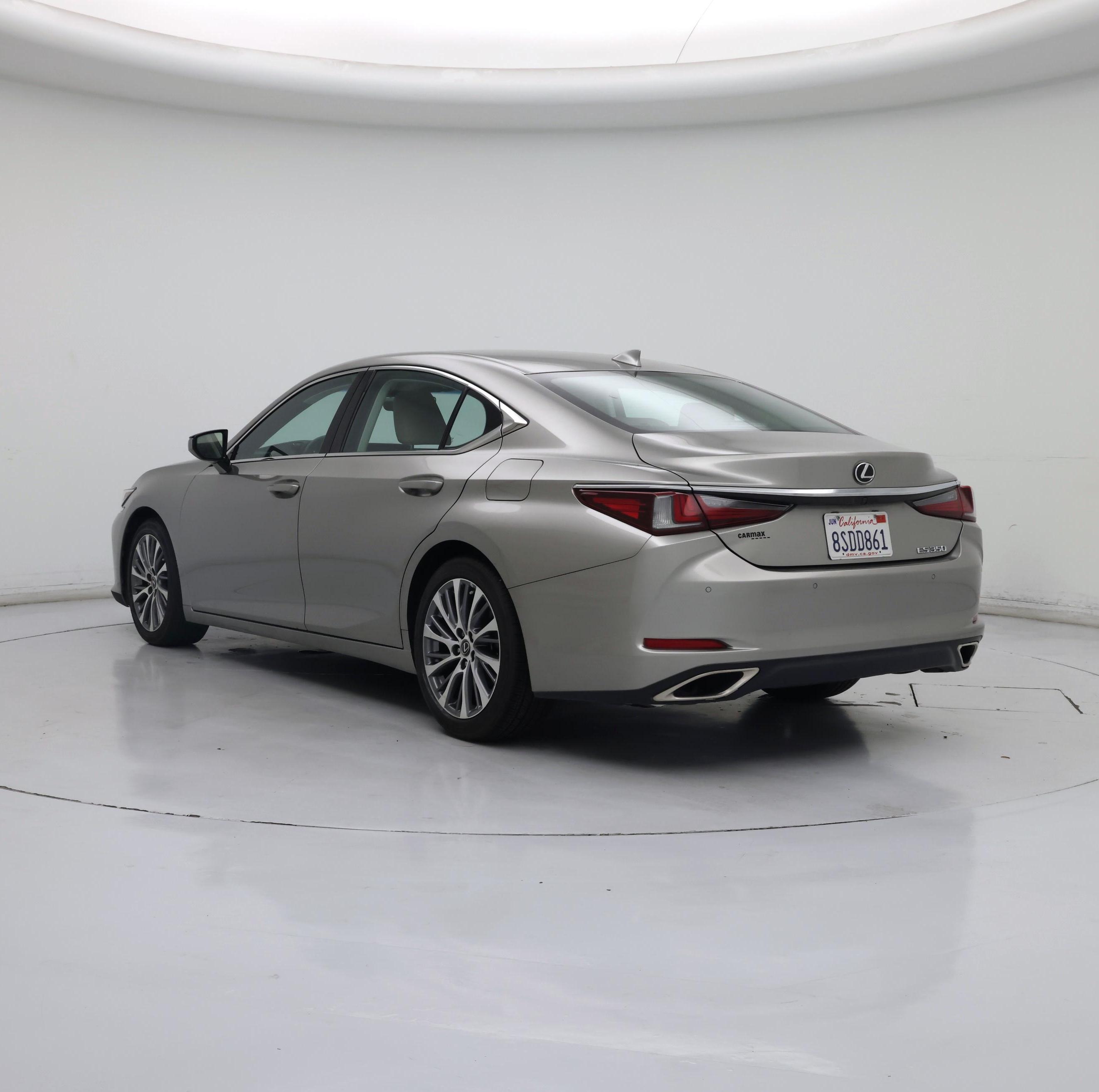 Thumbnail: 2020 Lexus ES - 2