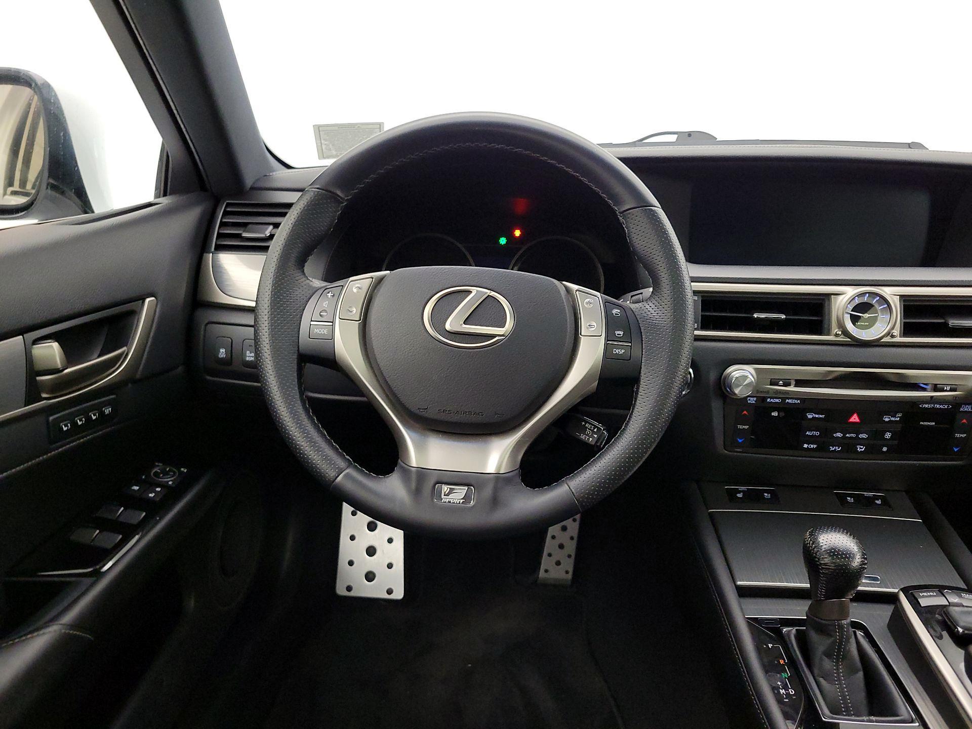 Thumbnail: 2015 Lexus GS - 10