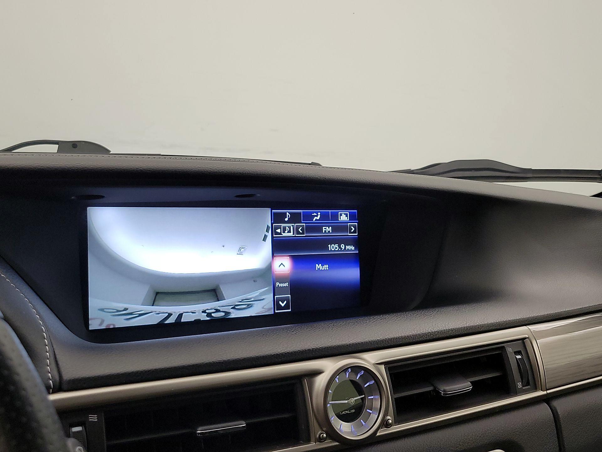 Thumbnail: 2015 Lexus GS - 15