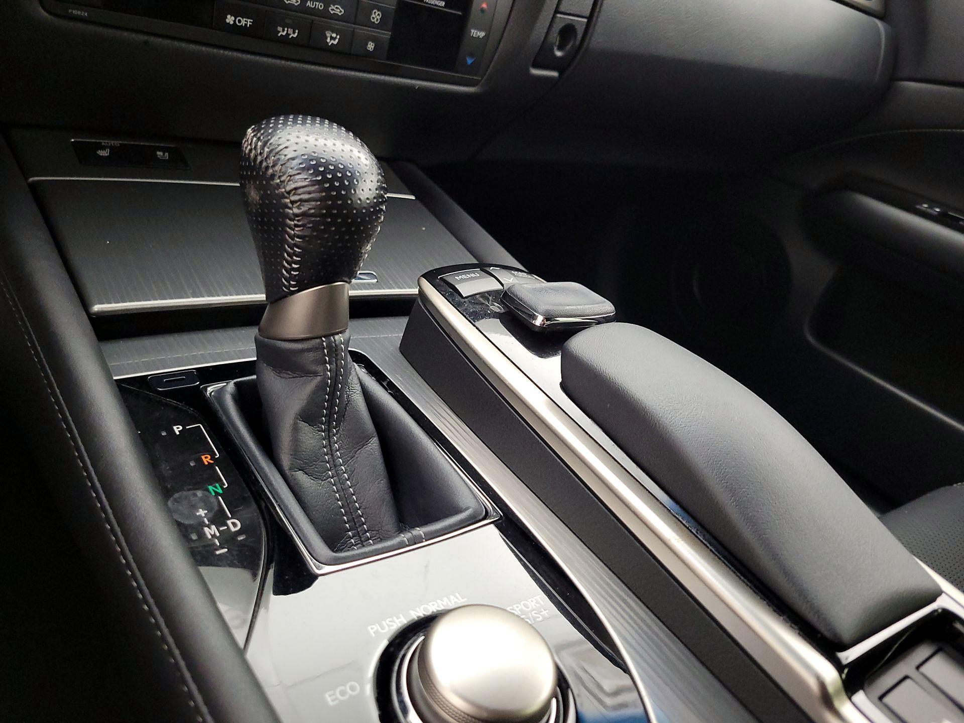 Thumbnail: 2015 Lexus GS - 18