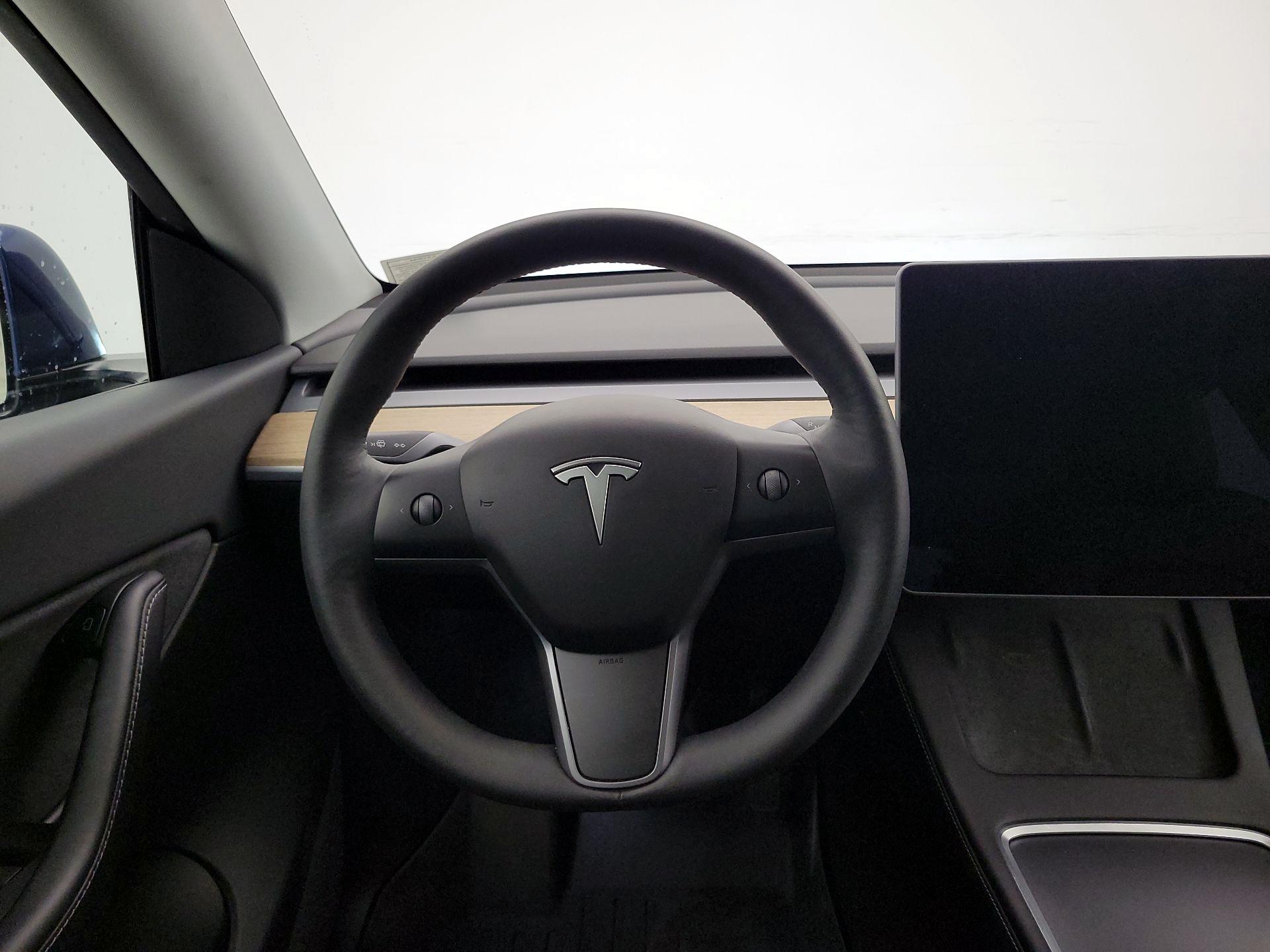 Thumbnail: 2021 Tesla Model Y - 10