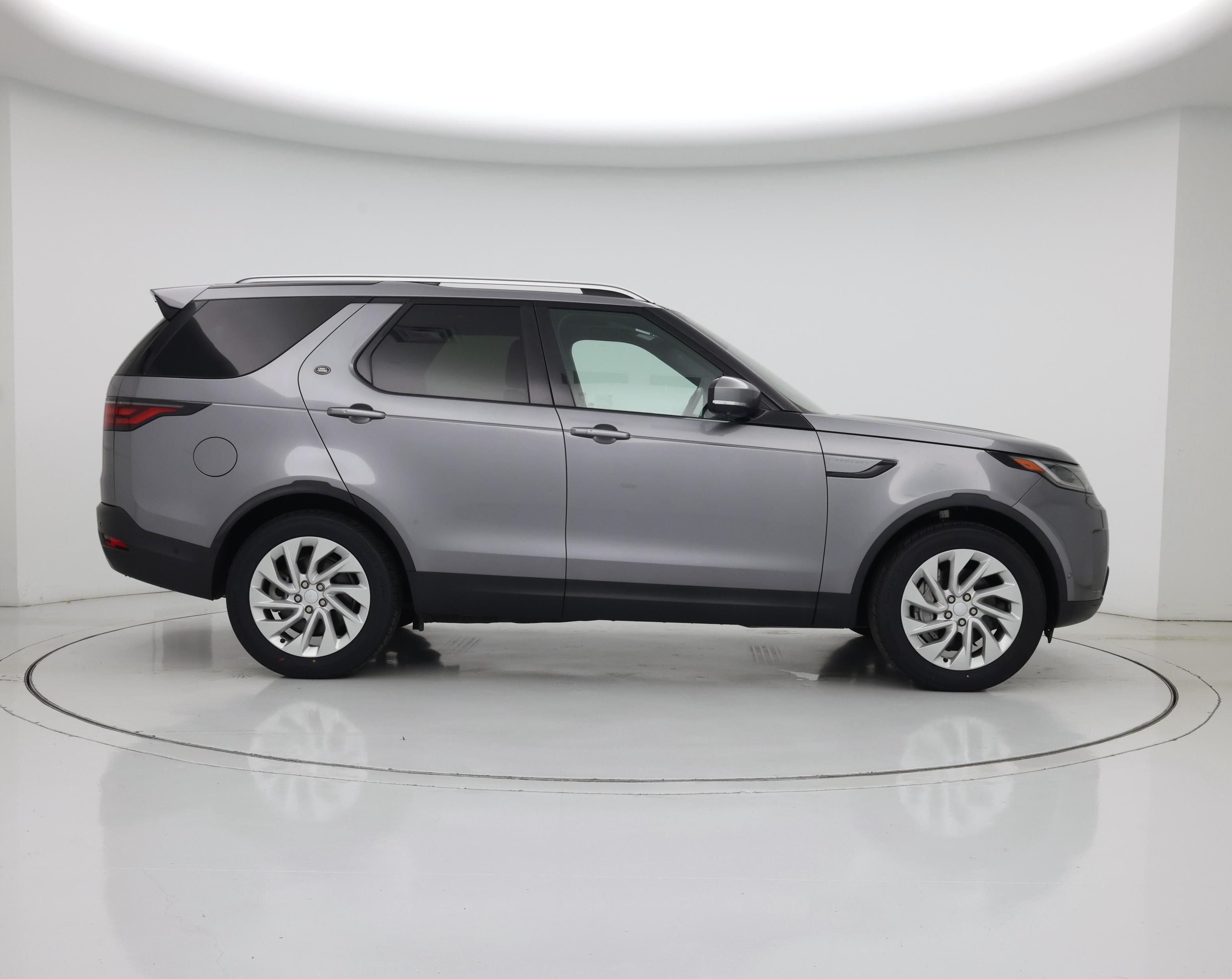 Thumbnail: 2022 Land Rover Discovery - 7