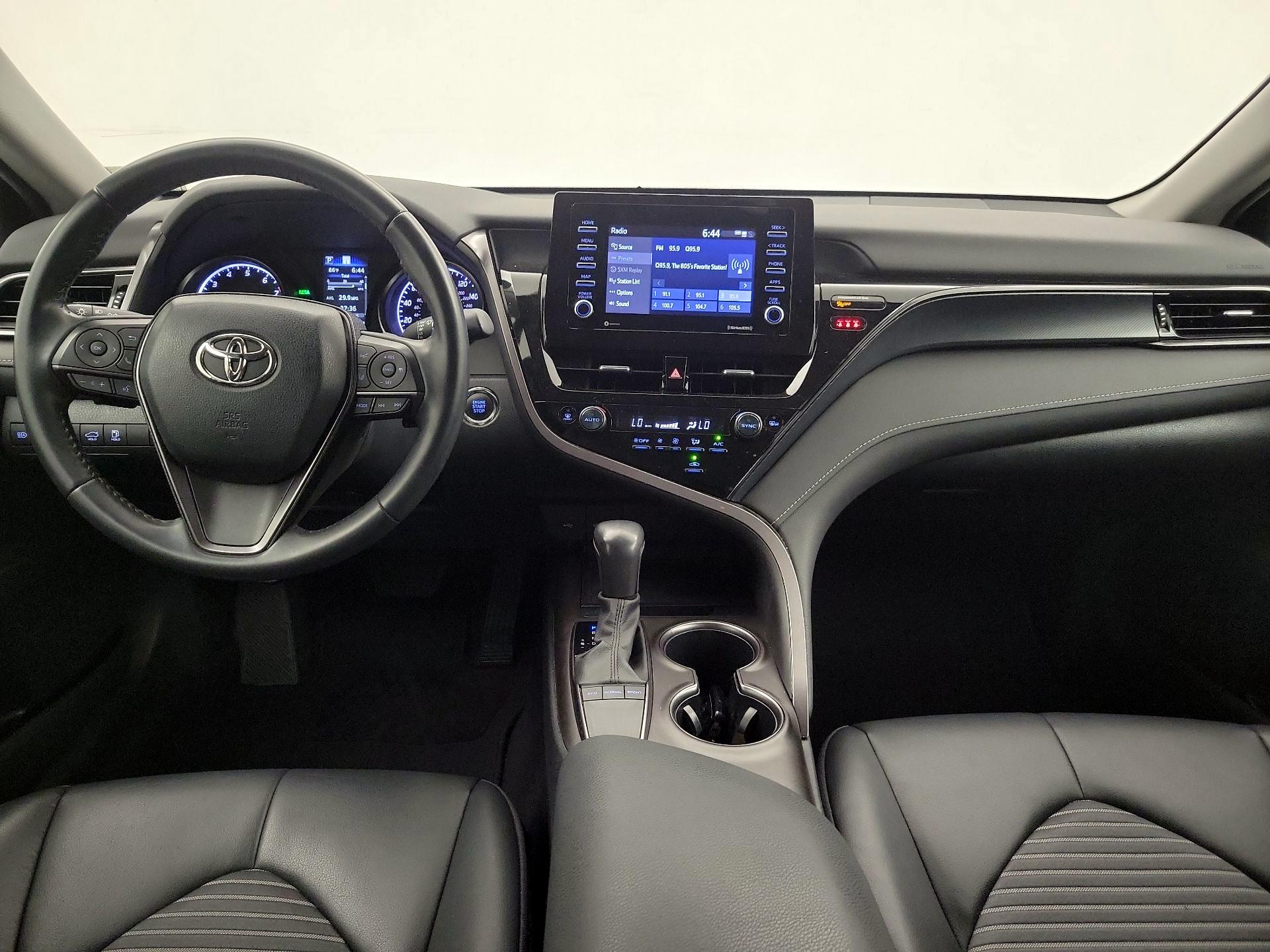 Thumbnail: 2023 Toyota Camry - 9