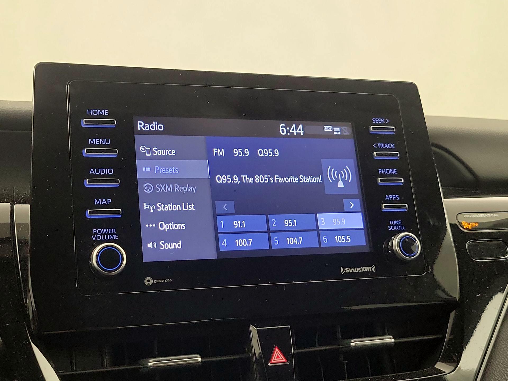 Thumbnail: 2023 Toyota Camry - 15