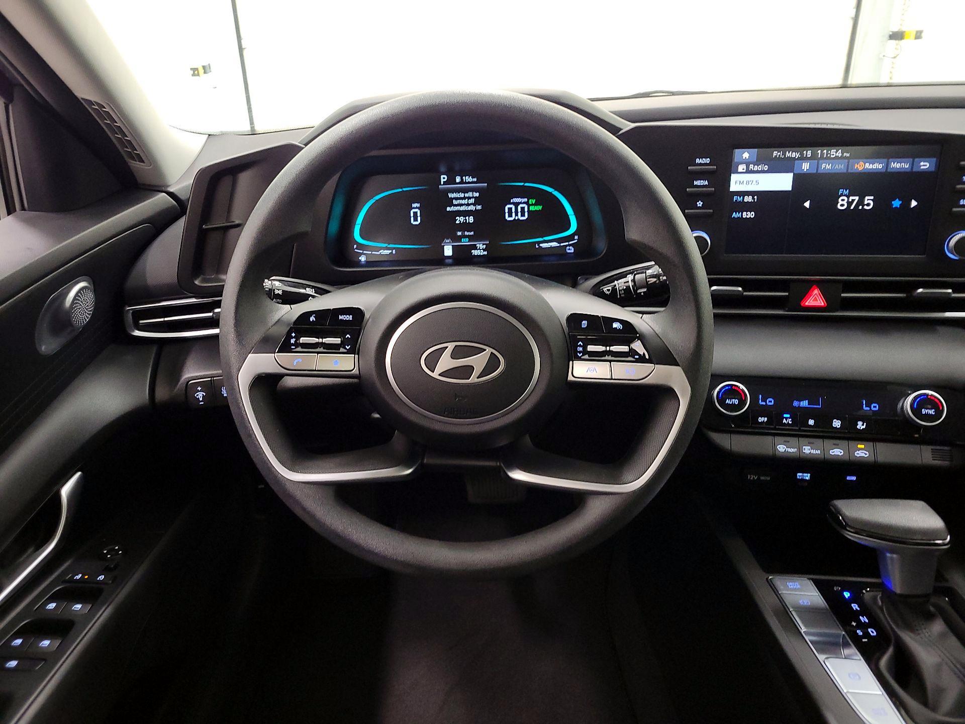 Thumbnail: 2025 Hyundai Elantra - 10
