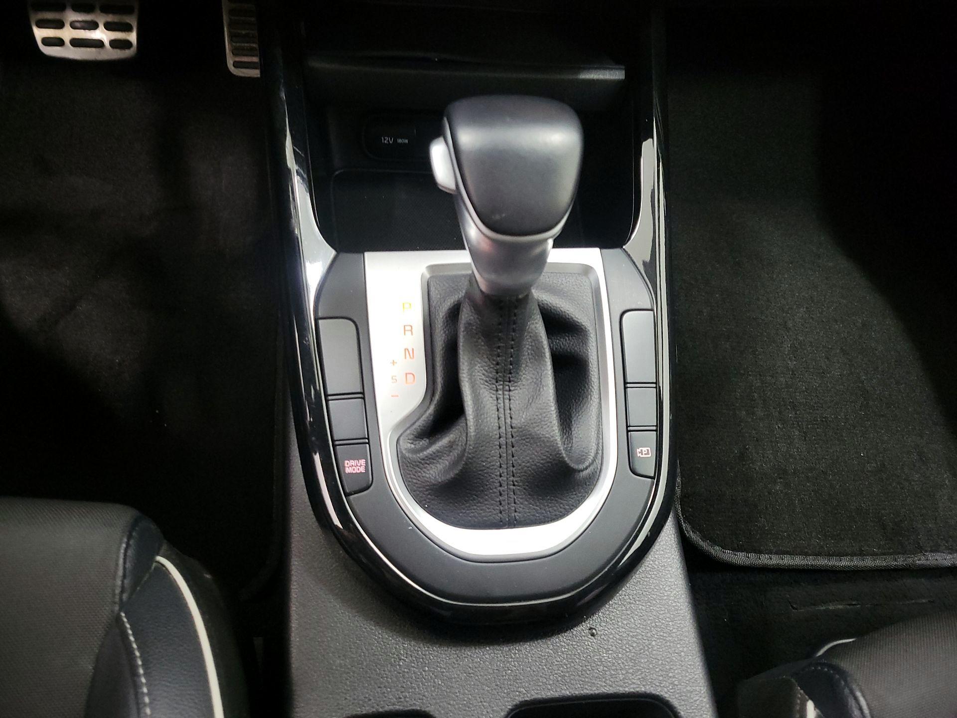 Thumbnail: 2023 Kia Forte - 18