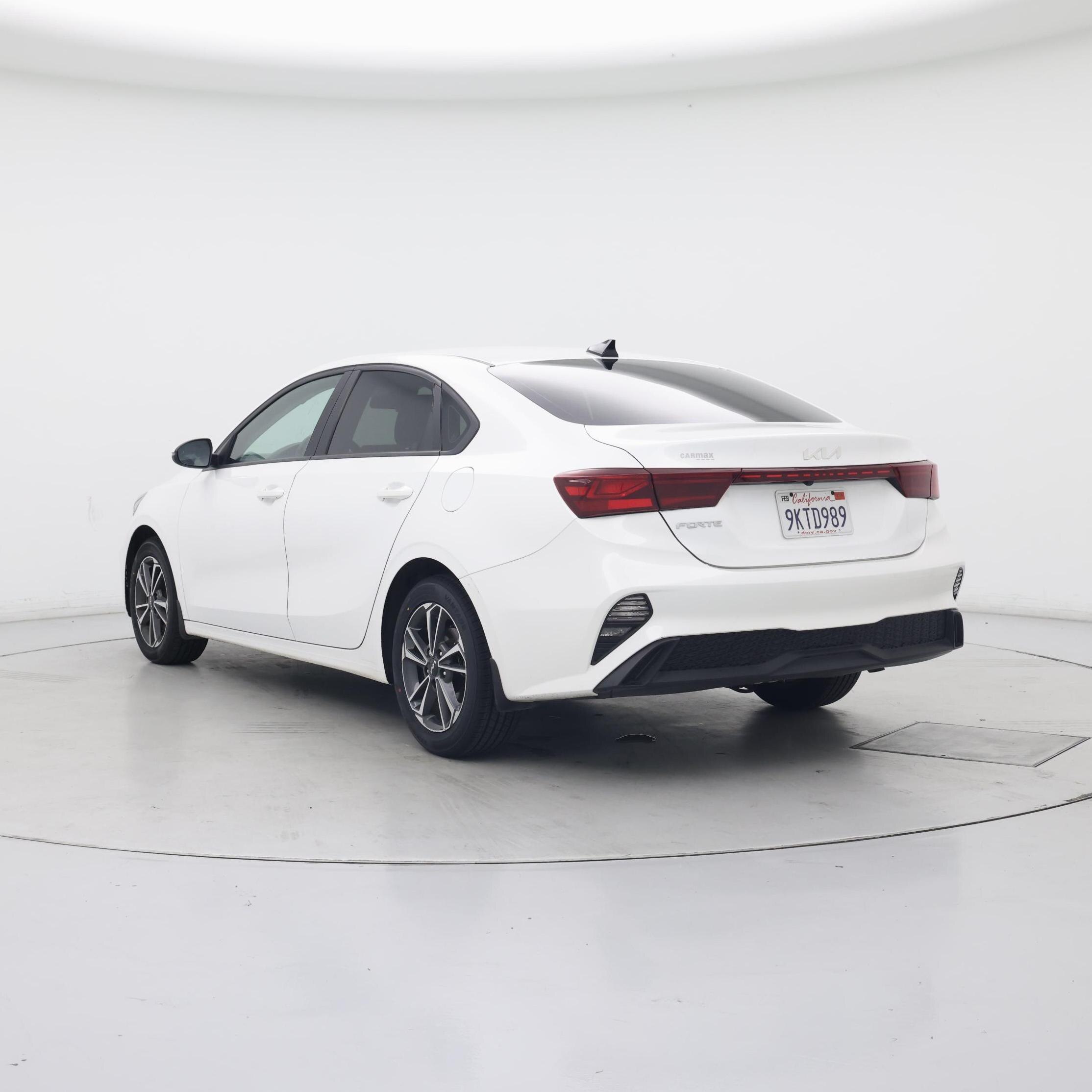 Thumbnail: 2024 Kia Forte - 2