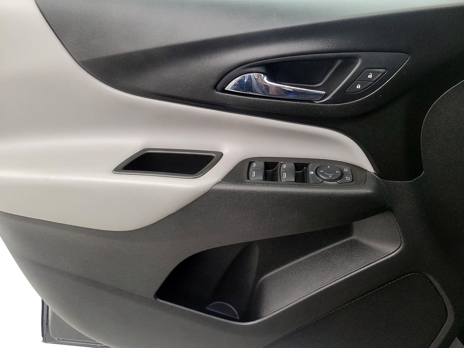 Thumbnail: 2020 Chevrolet Equinox - 12