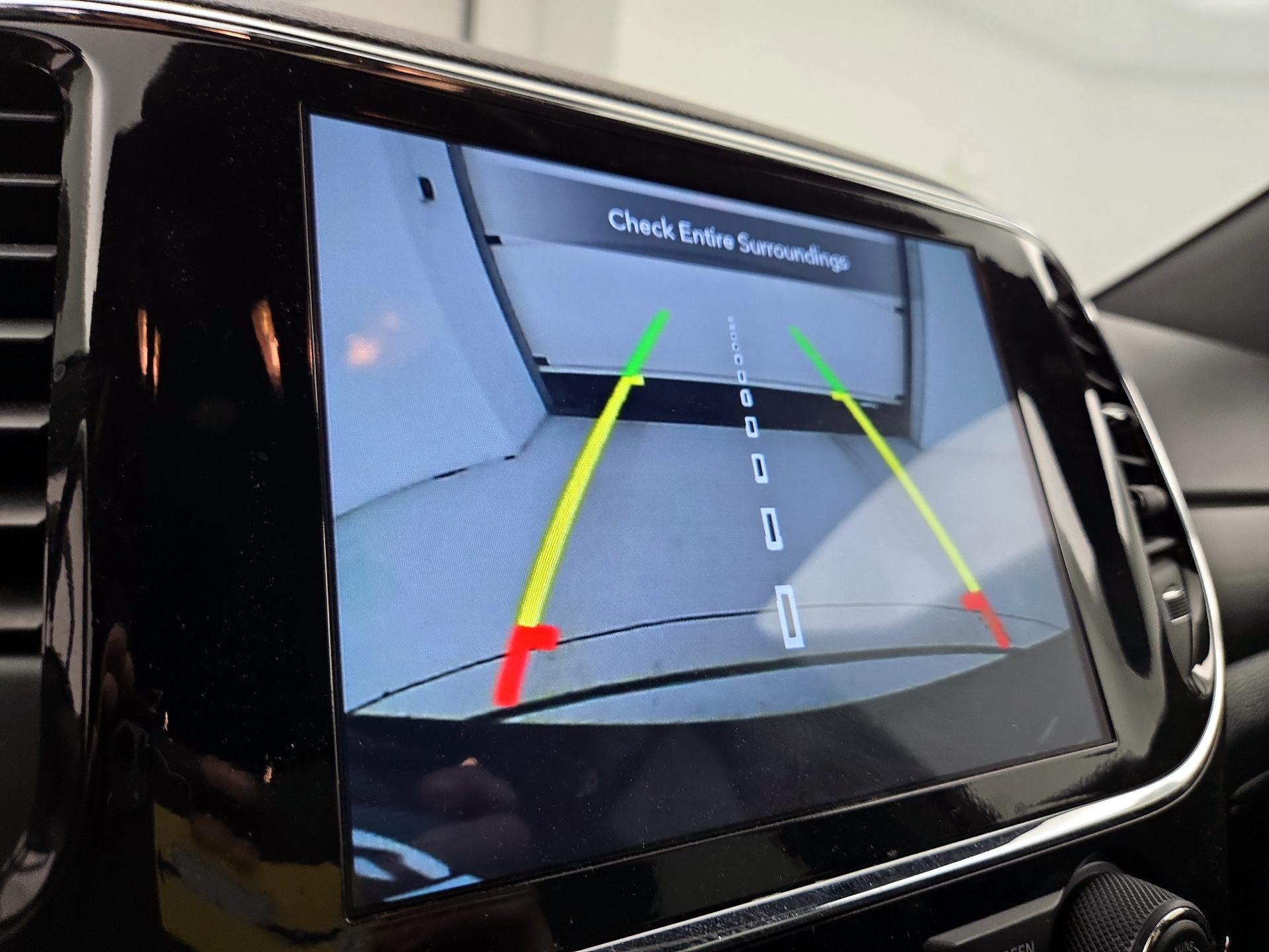 Thumbnail: 2021 Jeep Grand Cherokee - 15