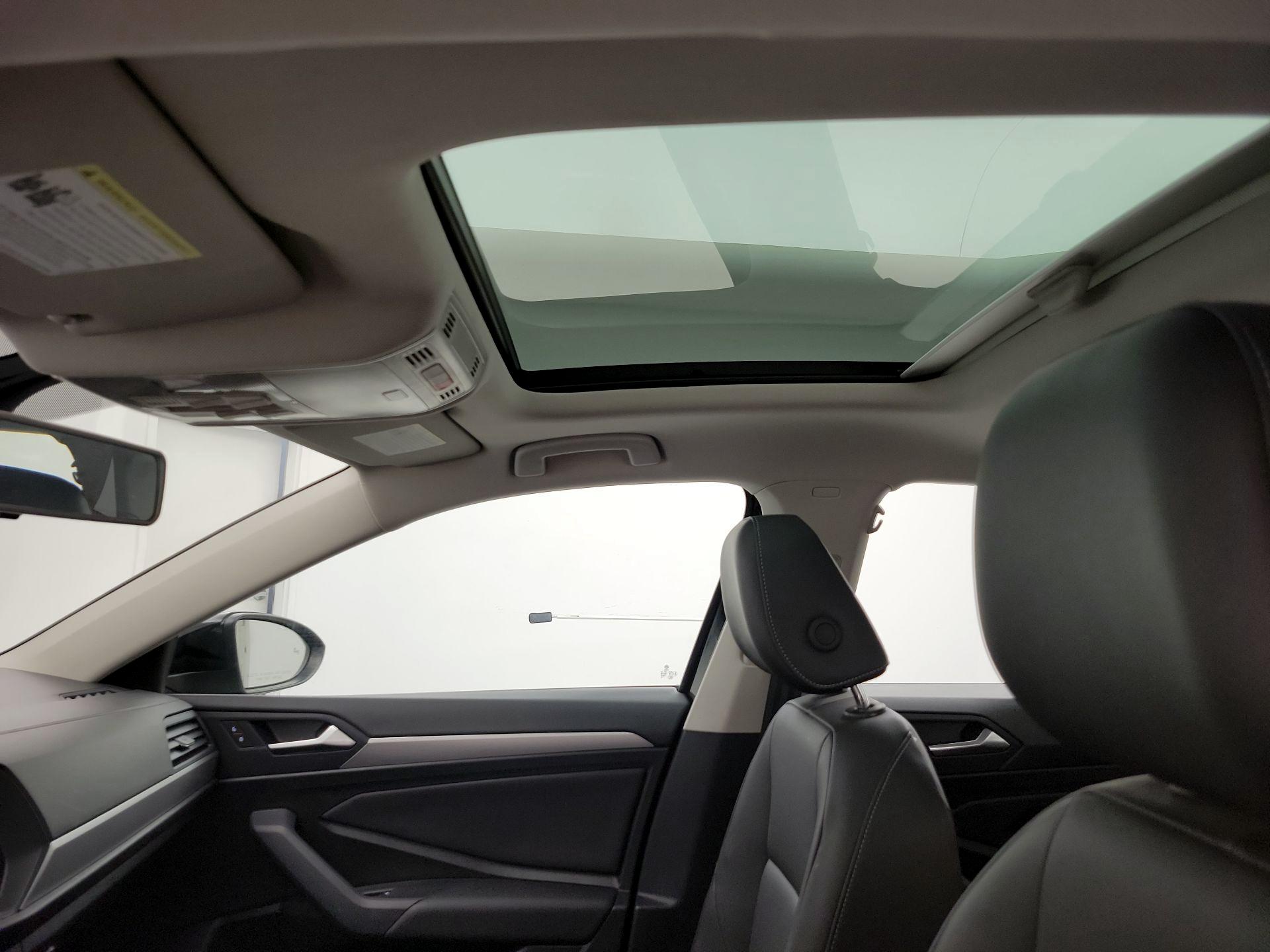 Thumbnail: 2020 Volkswagen Jetta - 19