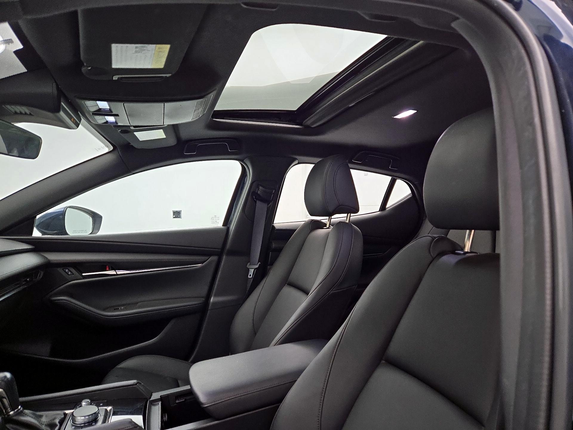 Thumbnail: 2023 Mazda Mazda3 - 19