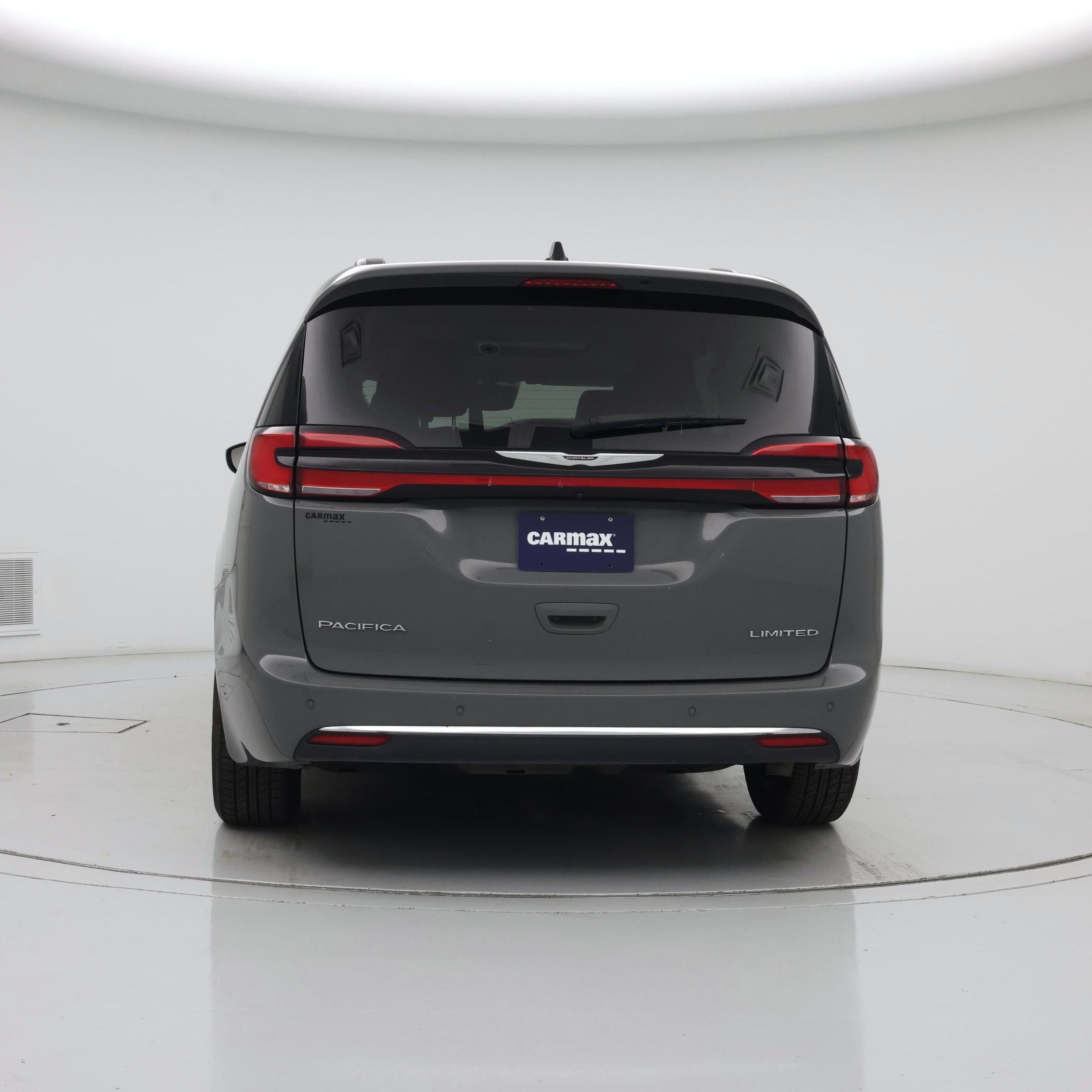 Thumbnail: 2023 Chrysler Pacifica - 6