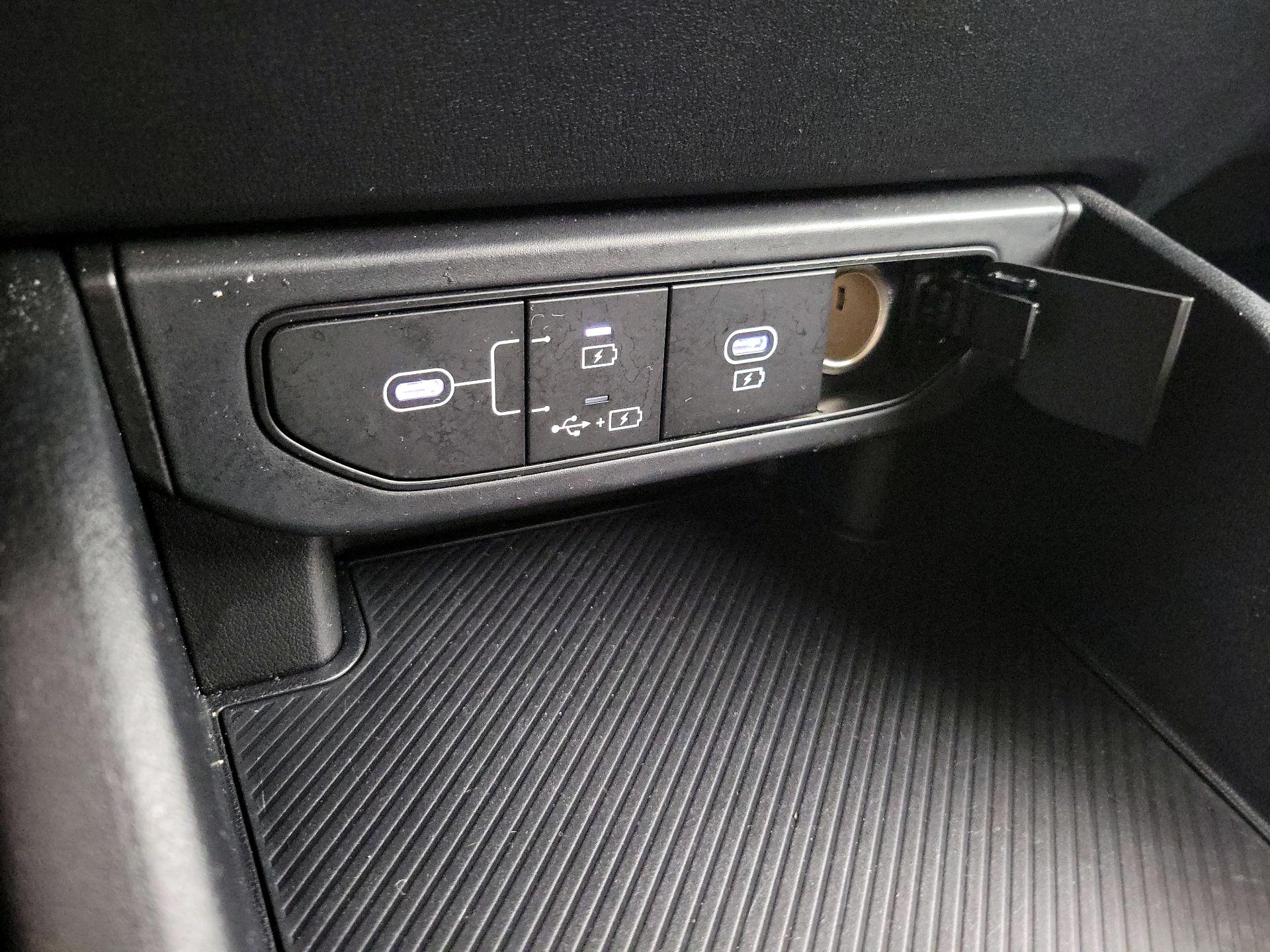 Thumbnail: 2025 Kia K4 - 18