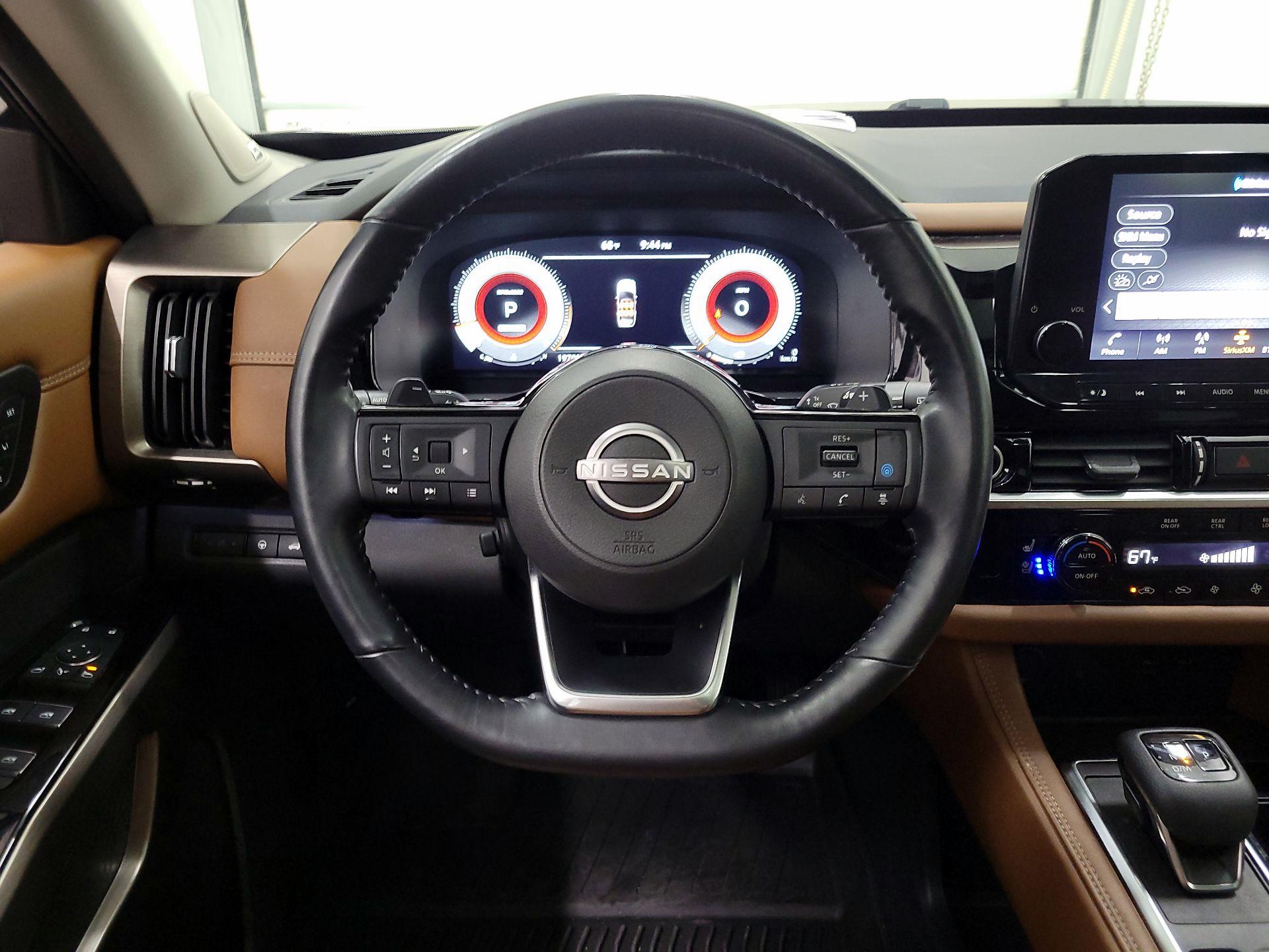 Thumbnail: 2023 Nissan Pathfinder - 10