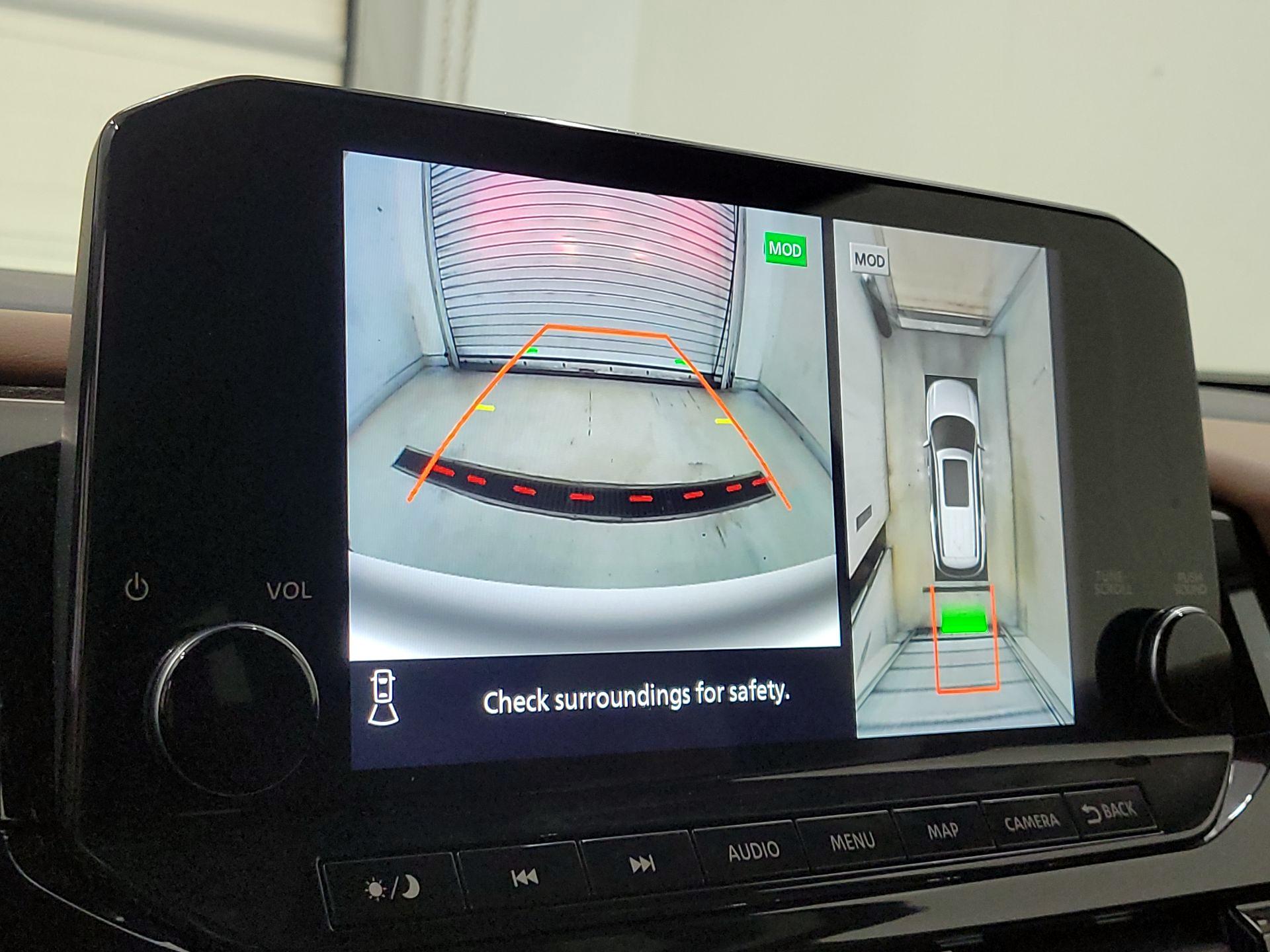 Thumbnail: 2023 Nissan Pathfinder - 14