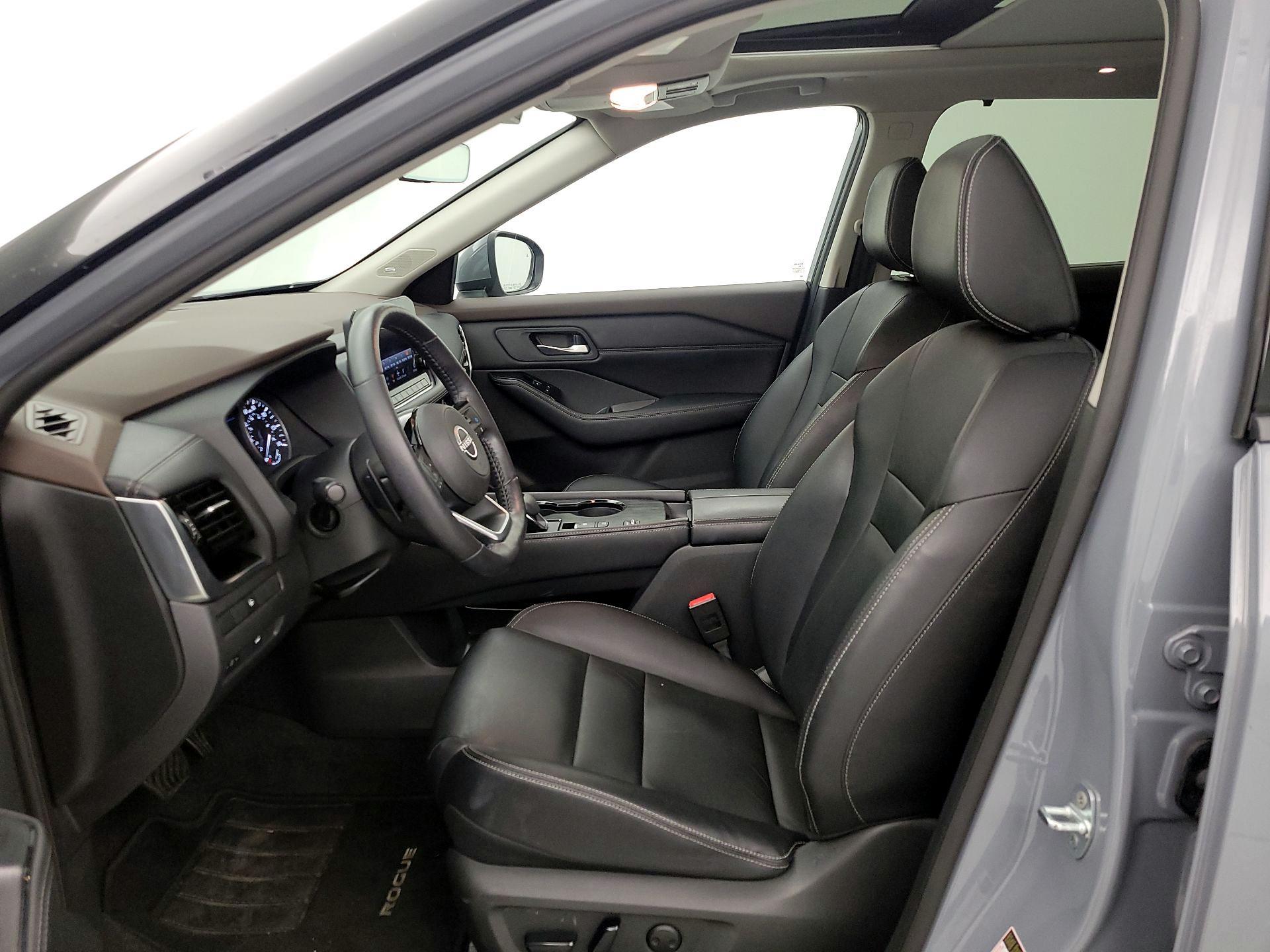 Thumbnail: 2023 Nissan Rogue - 11