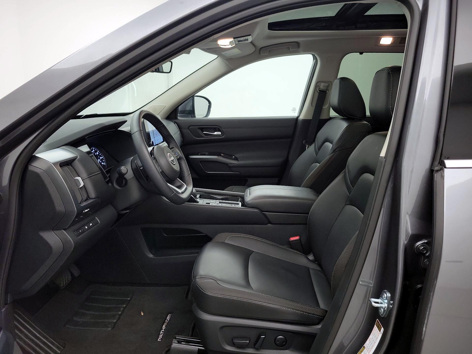 Thumbnail: 2025 Nissan Pathfinder - 11