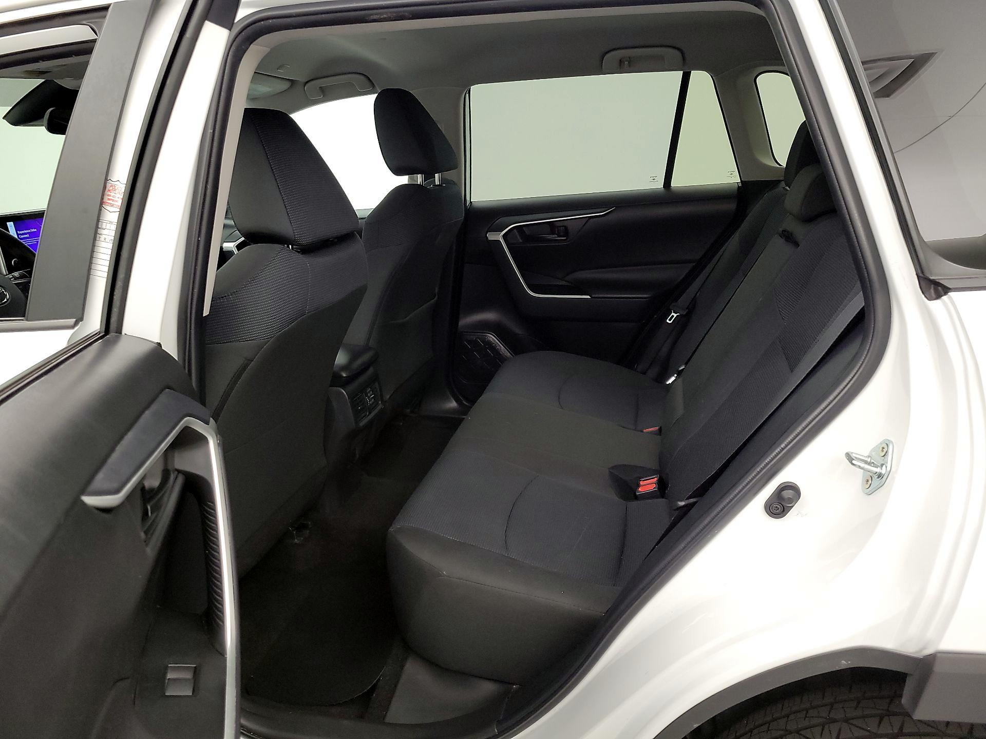 Thumbnail: 2025 Toyota RAV4 - 19