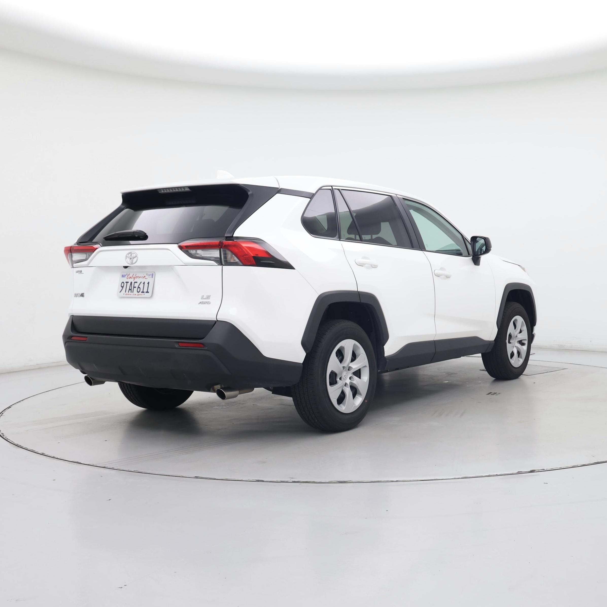 Thumbnail: 2025 Toyota RAV4 - 8