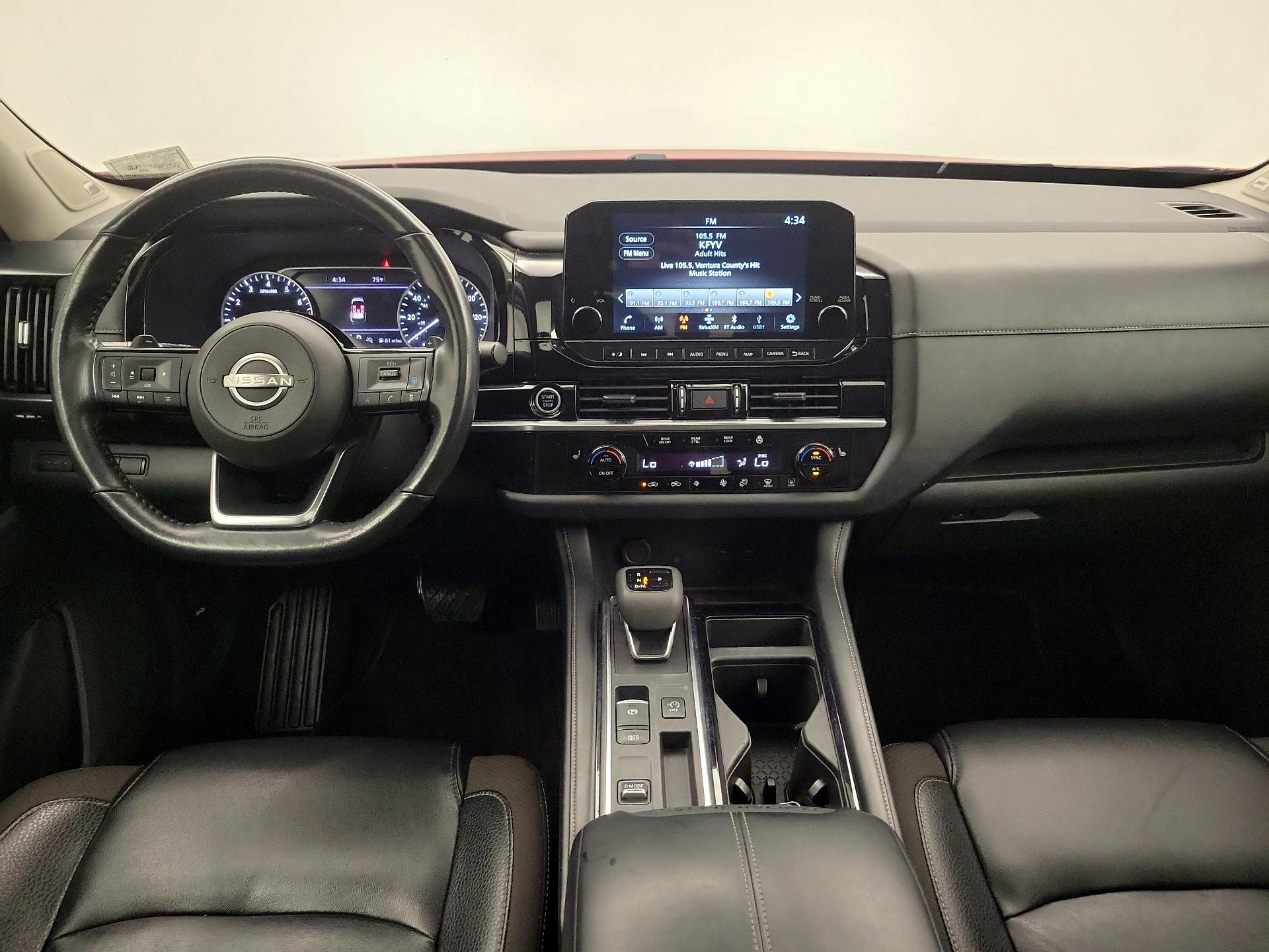Thumbnail: 2023 Nissan Pathfinder - 9