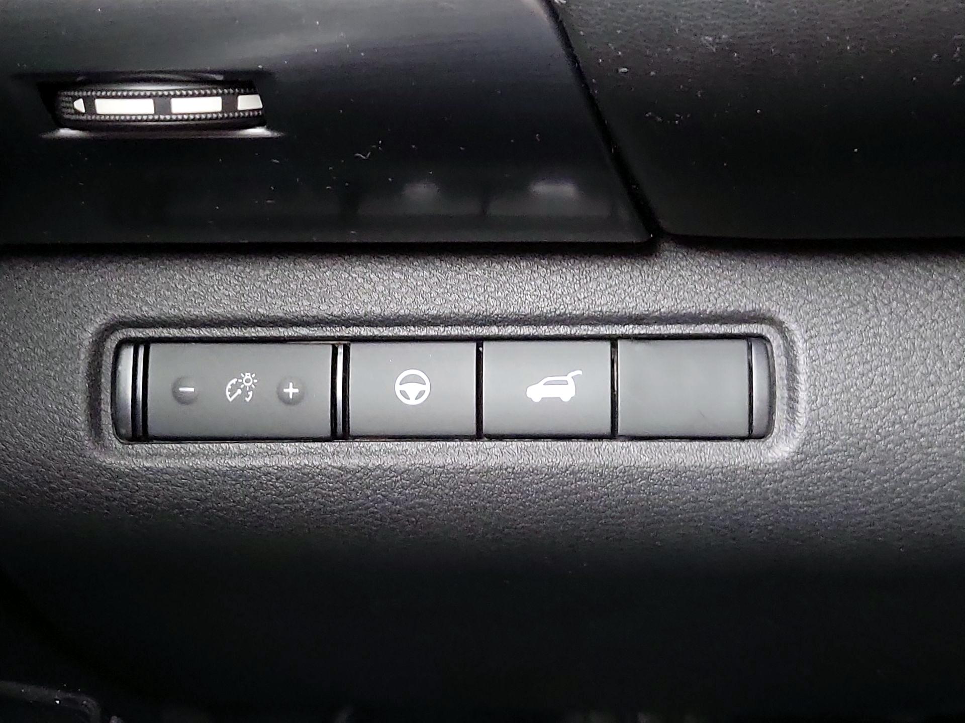 Thumbnail: 2023 Nissan Pathfinder - 13